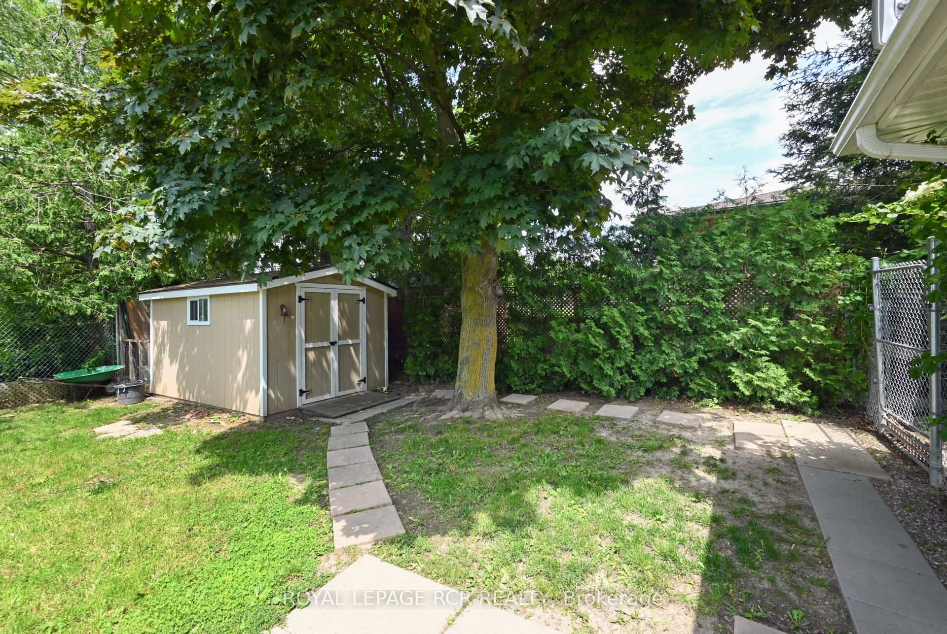 Photo 30 of 6438 9th Line, New Tecumseth, Beeton — HOMEH