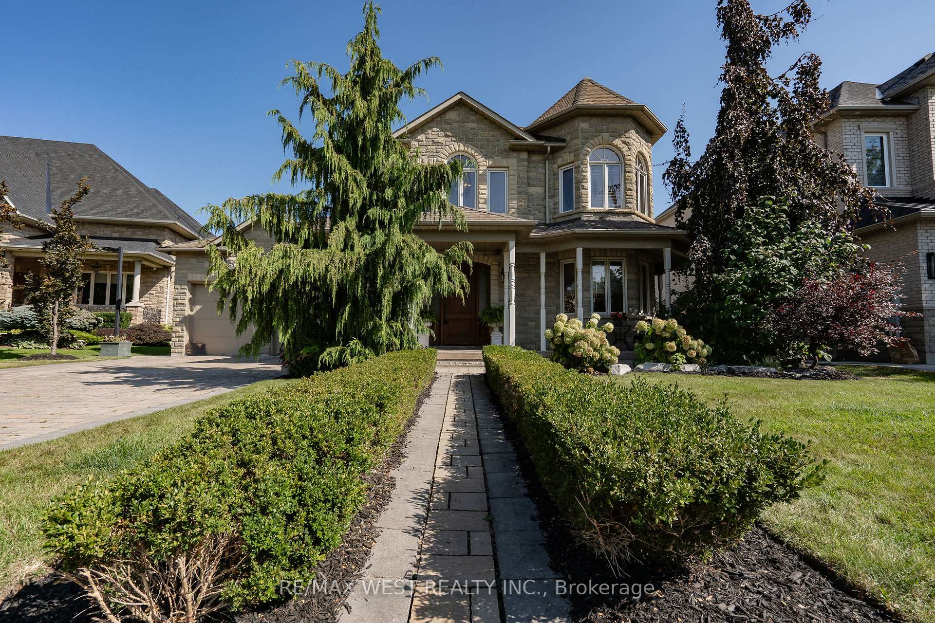 Photo 1 of 309 Treelawn Boulevard, Vaughan, Kleinburg — HOMEH