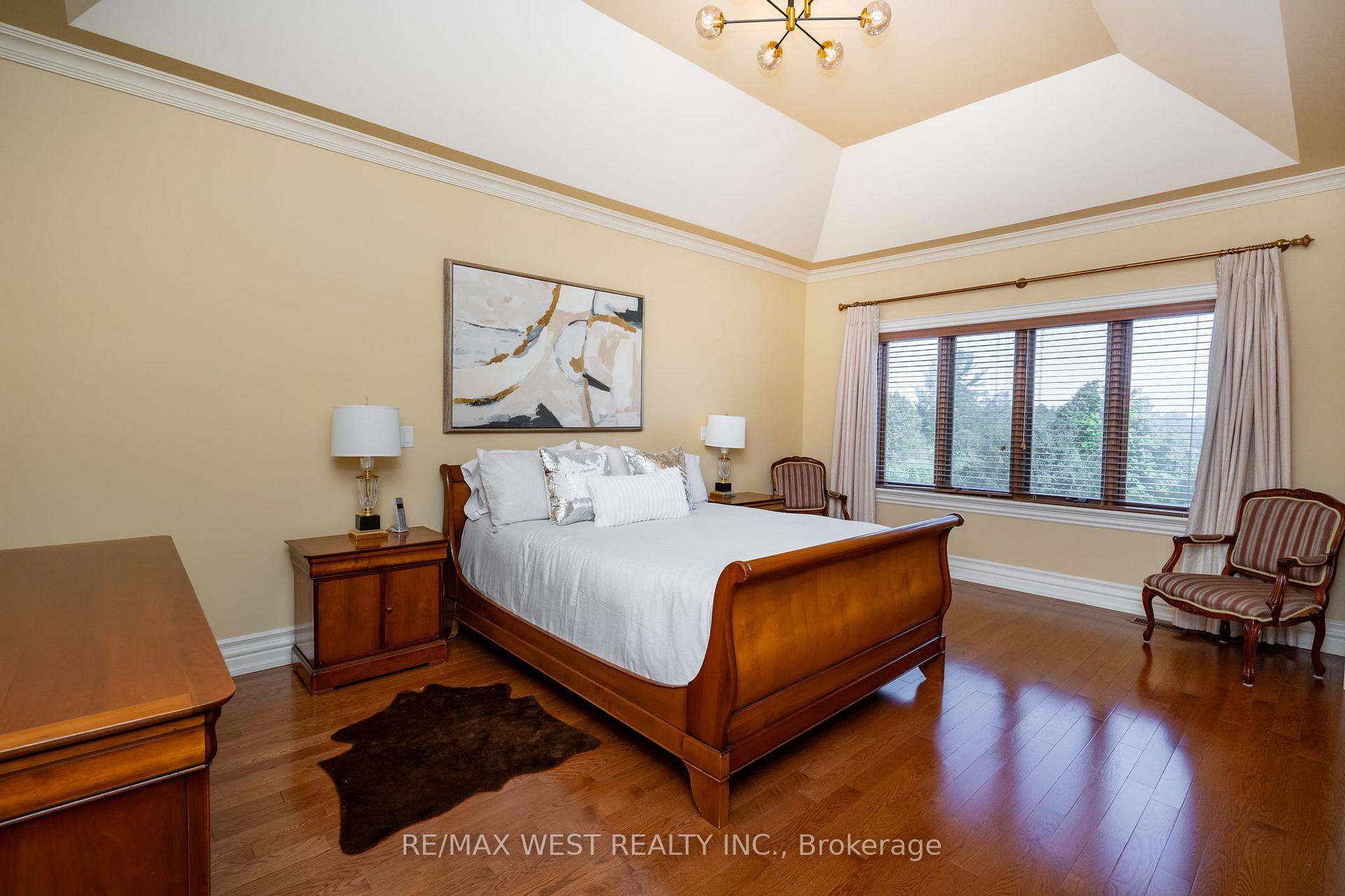 Photo 25 of 309 Treelawn Boulevard, Vaughan, Kleinburg — HOMEH