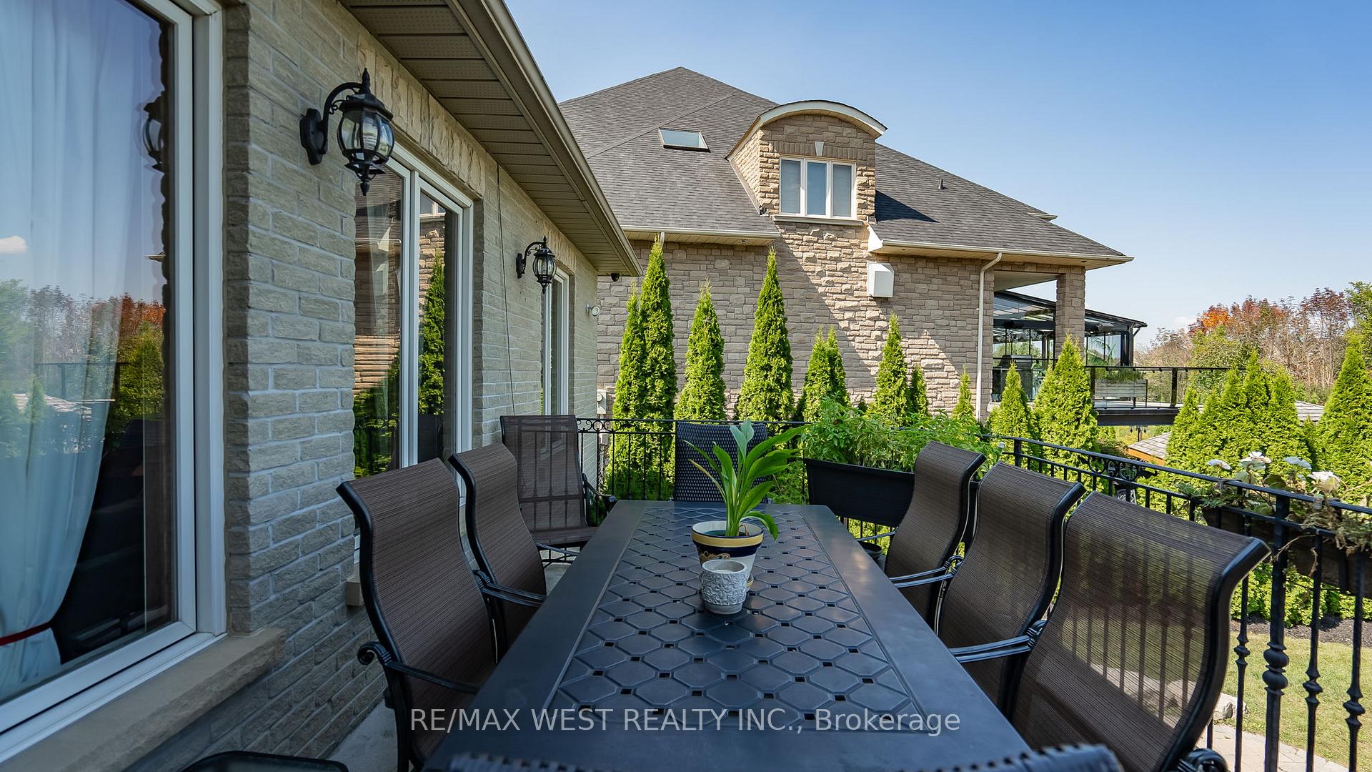 Photo 38 of 309 Treelawn Boulevard, Vaughan, Kleinburg — HOMEH