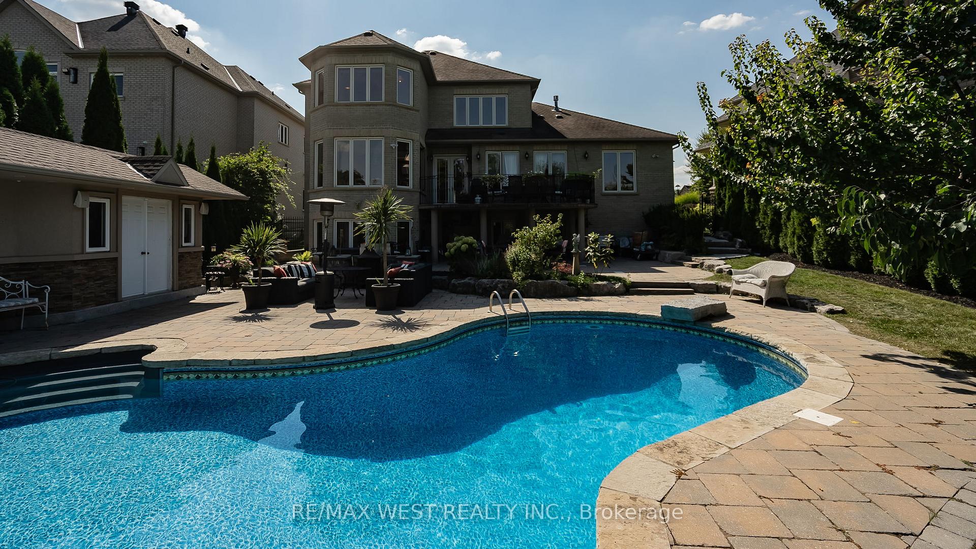 Photo 36 of 309 Treelawn Boulevard, Vaughan, Kleinburg — HOMEH