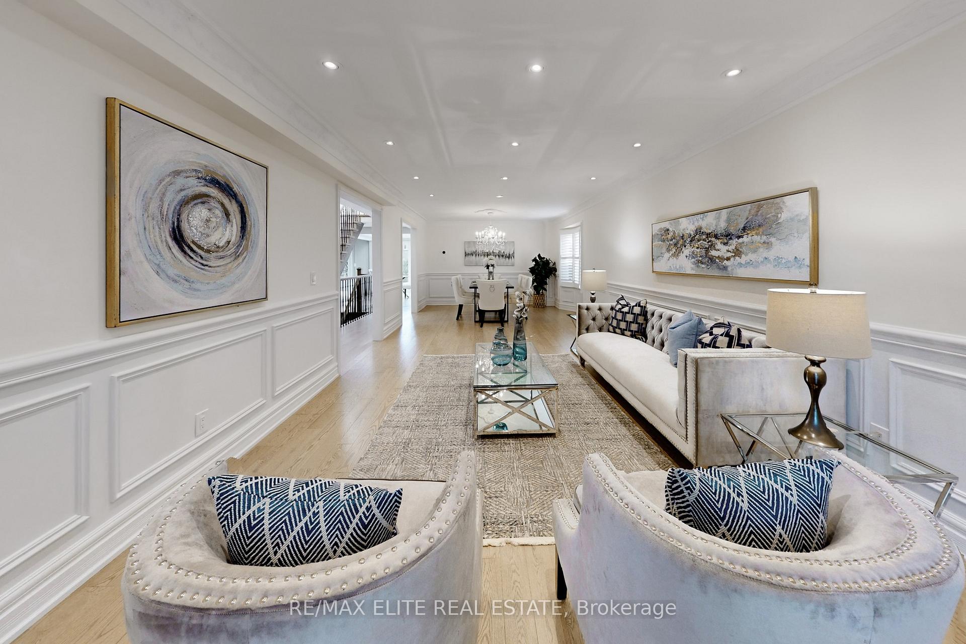 Photo 3 of 30 John Button Boulevard, Markham, Buttonville — HOMEH