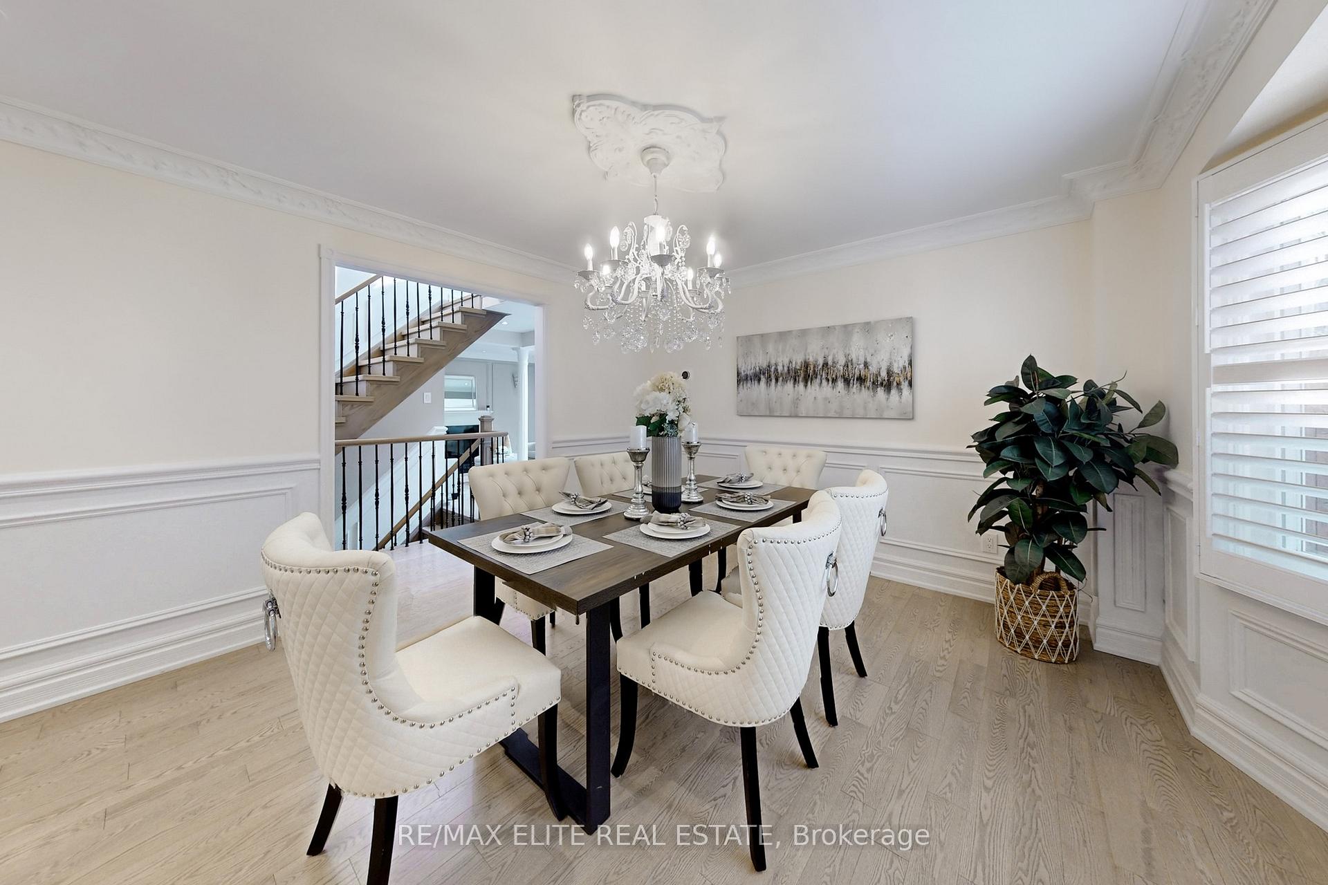 Photo 6 of 30 John Button Boulevard, Markham, Buttonville — HOMEH