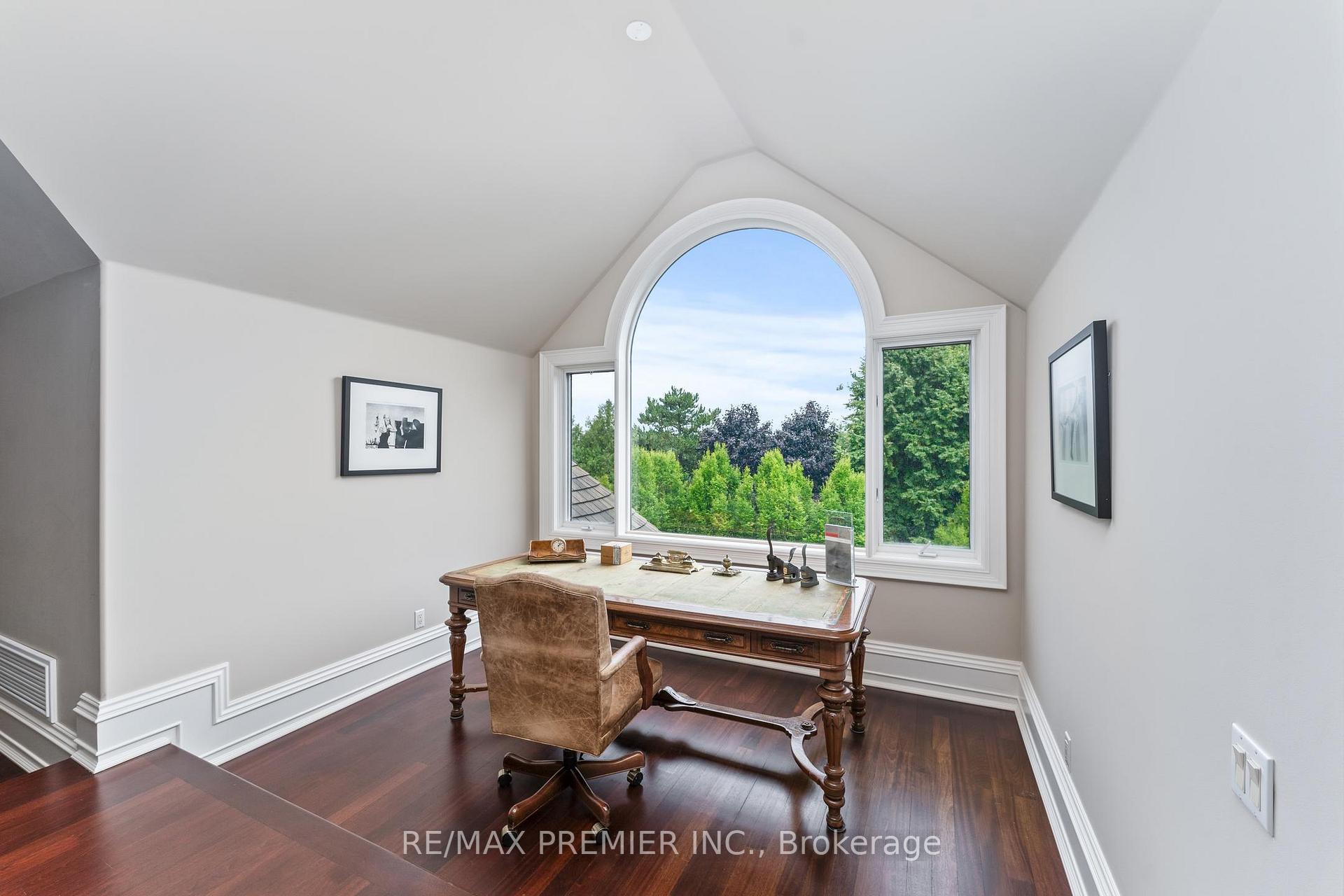 Photo 25 of 320 Balding Boulevard, Vaughan, East Woodbridge — HOMEH