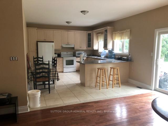 Photo 4 of B130 Lake Ridge Road, Brock, Beaverton — HOMEH