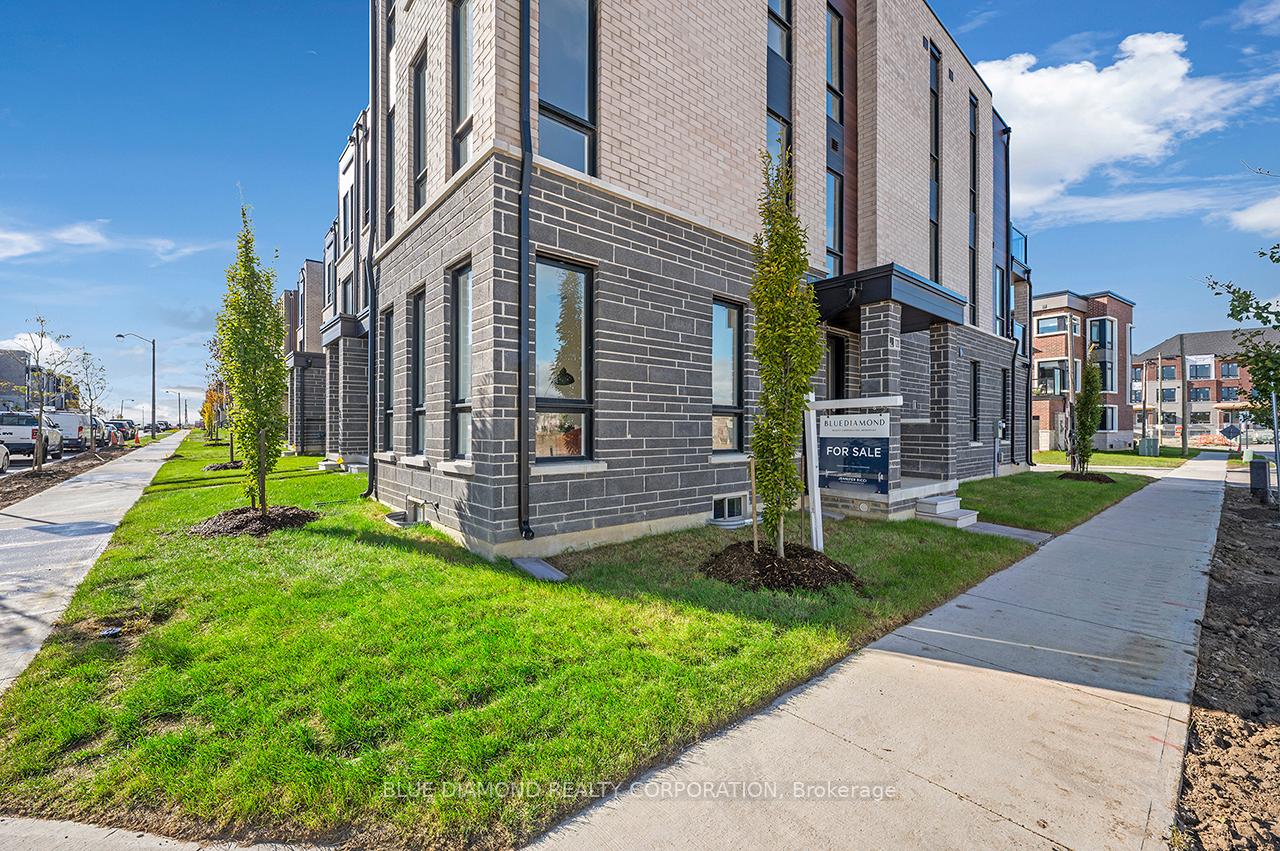 Photo 4 of 120 Stauffer Crescent, Markham, Cornell — HOMEH