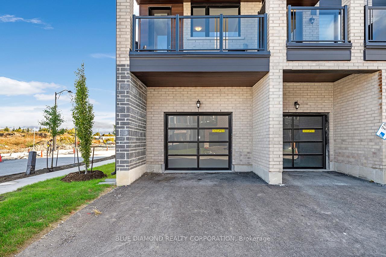 Photo 7 of 120 Stauffer Crescent, Markham, Cornell — HOMEH