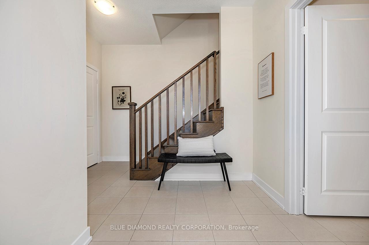 Photo 8 of 120 Stauffer Crescent, Markham, Cornell — HOMEH