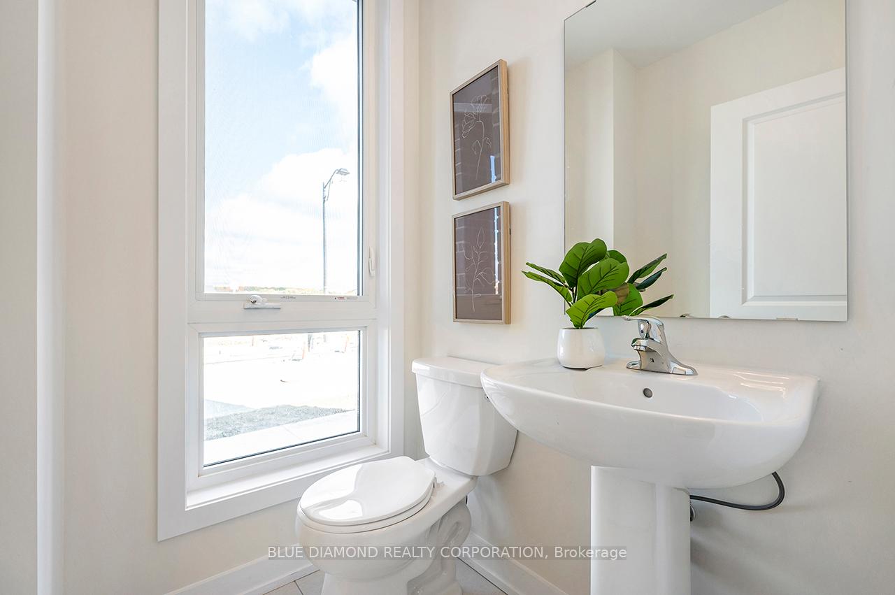 Photo 10 of 120 Stauffer Crescent, Markham, Cornell — HOMEH