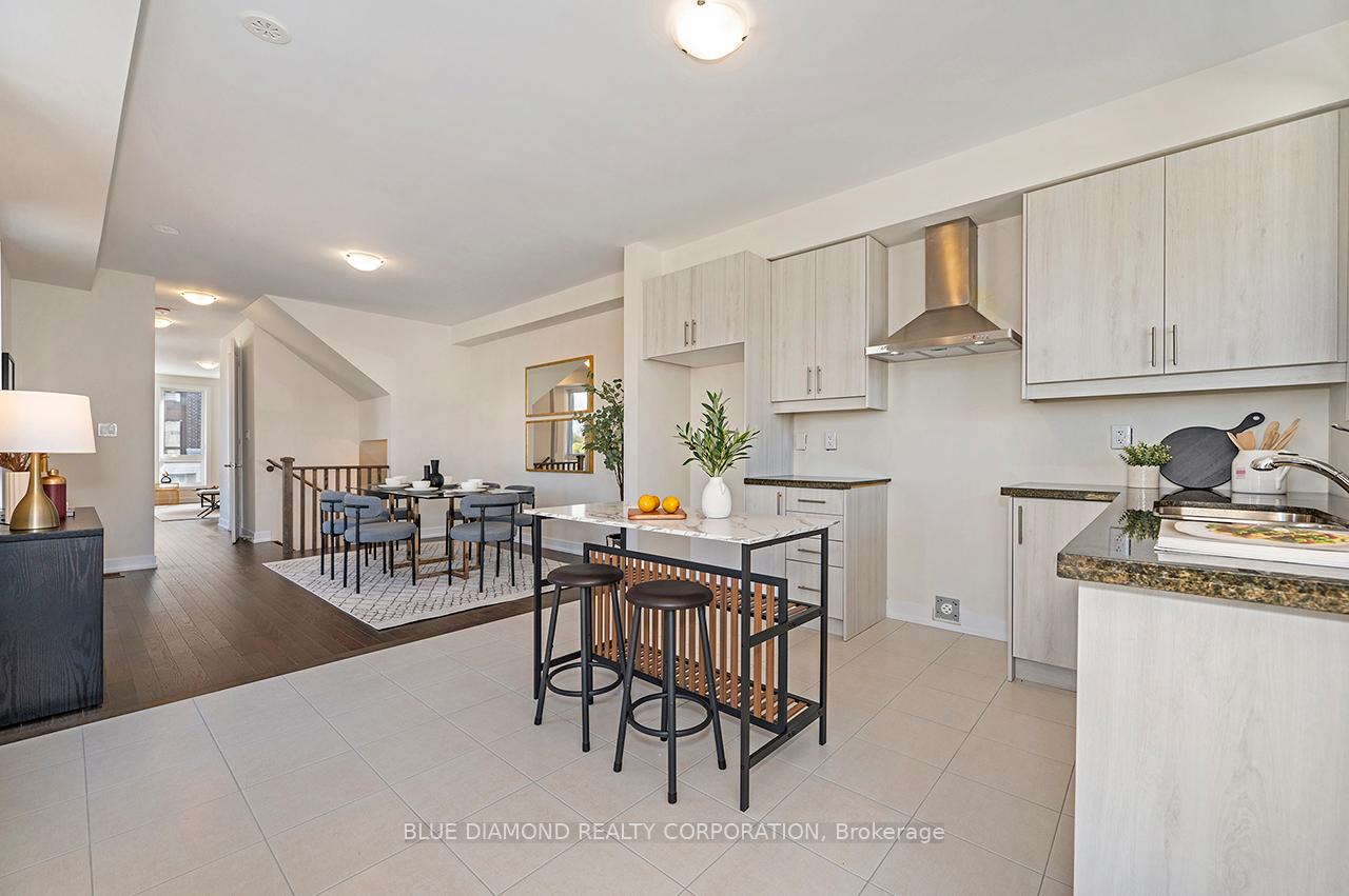 Photo 24 of 120 Stauffer Crescent, Markham, Cornell — HOMEH