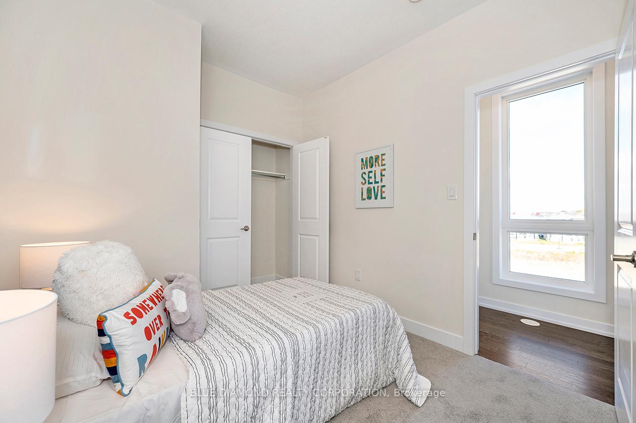 Photo 36 of 120 Stauffer Crescent, Markham, Cornell — HOMEH