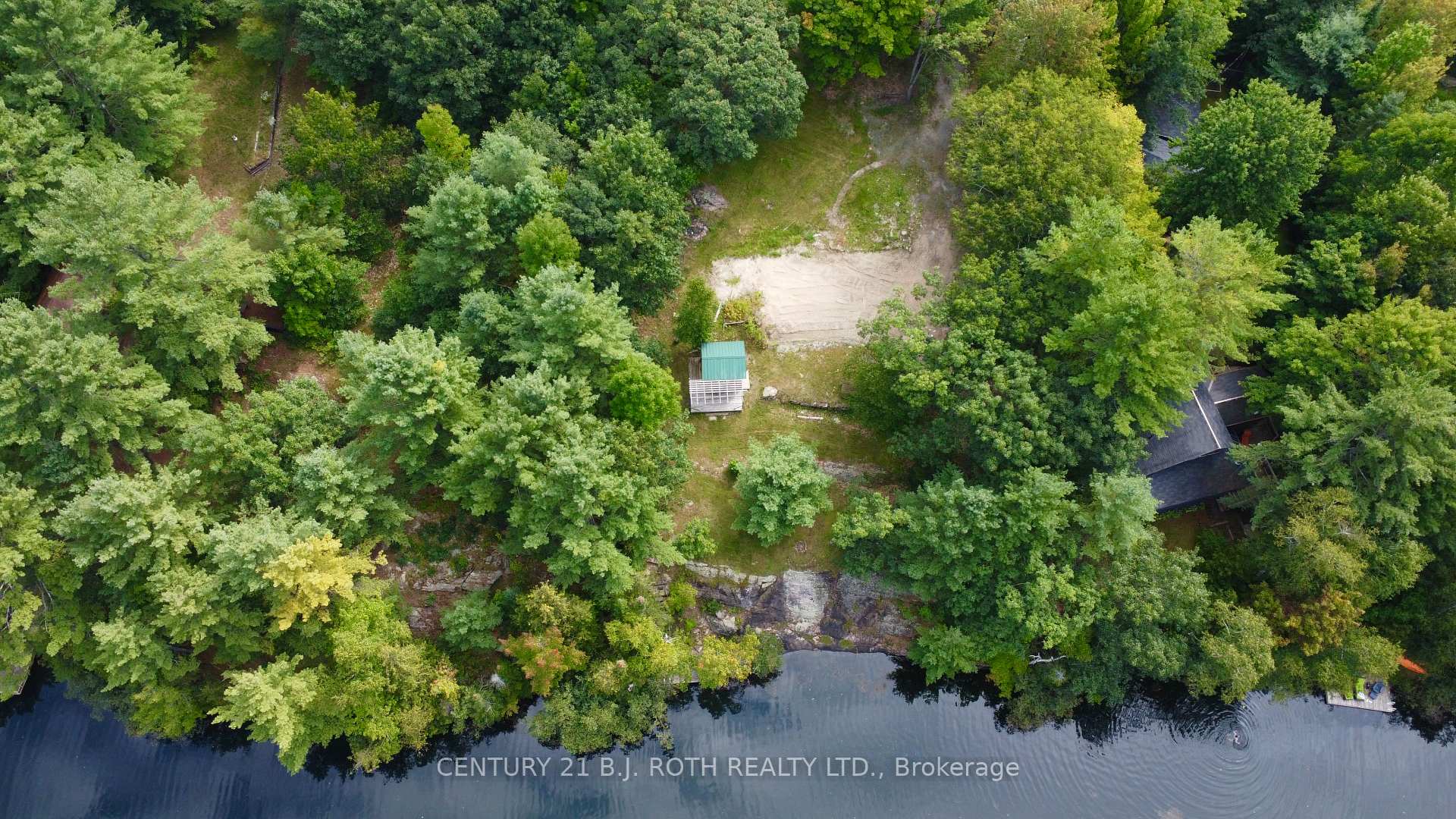 Photo 3 of 7806 Birch Drive, Ramara, Rural Ramara — HOMEH