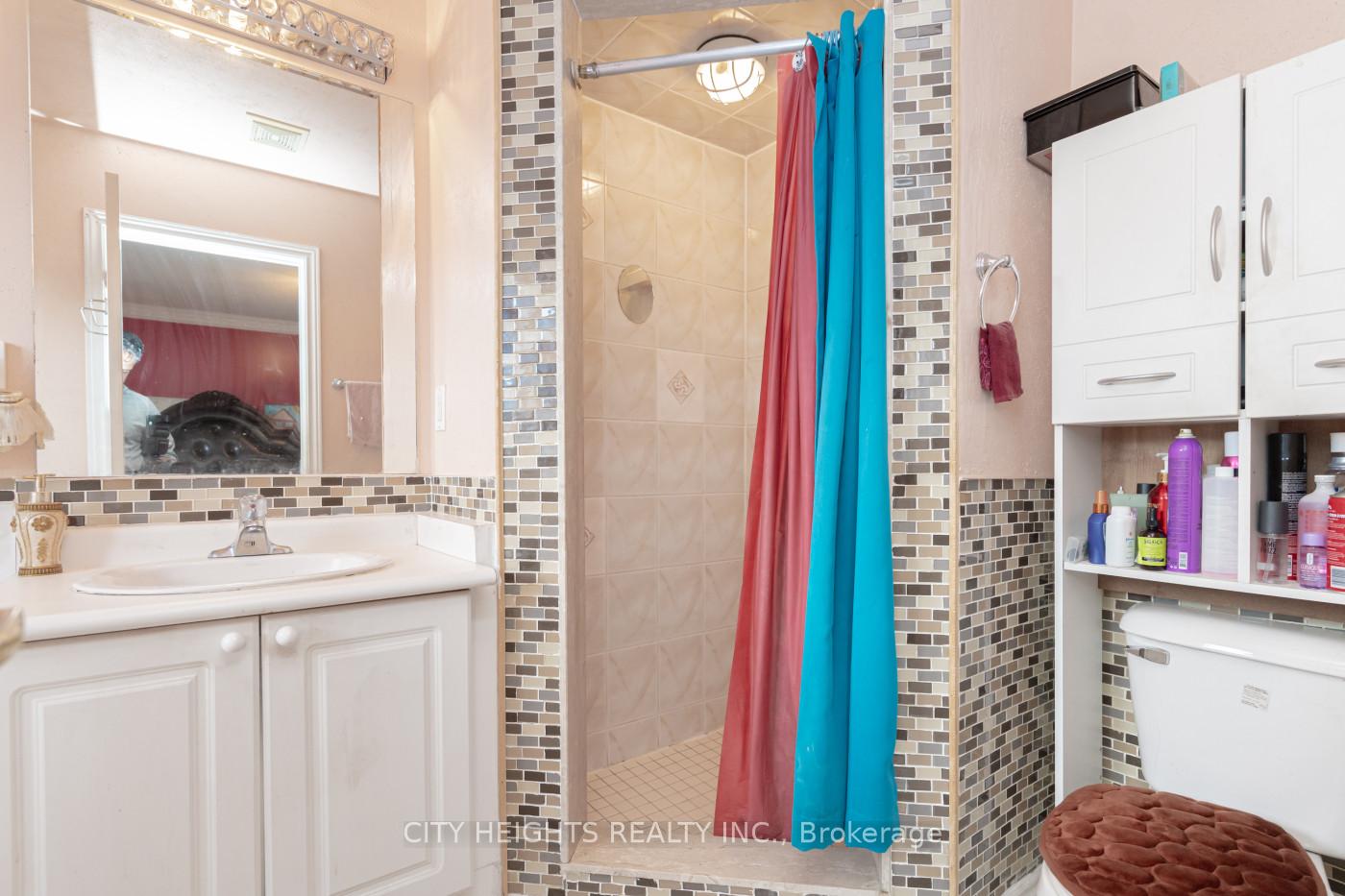 Photo 24 of 21 Pathmaster Road, Brampton, Bram East — HOMEH