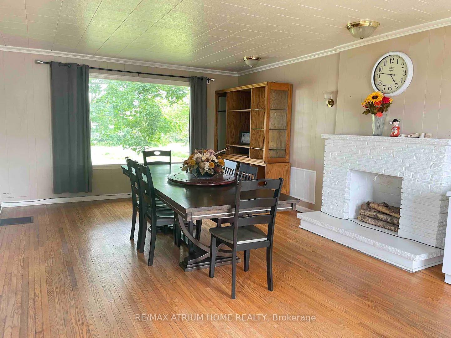 Photo 12 of 1680 Victoria Street W, Whitby, Rural Whitby — HOMEH