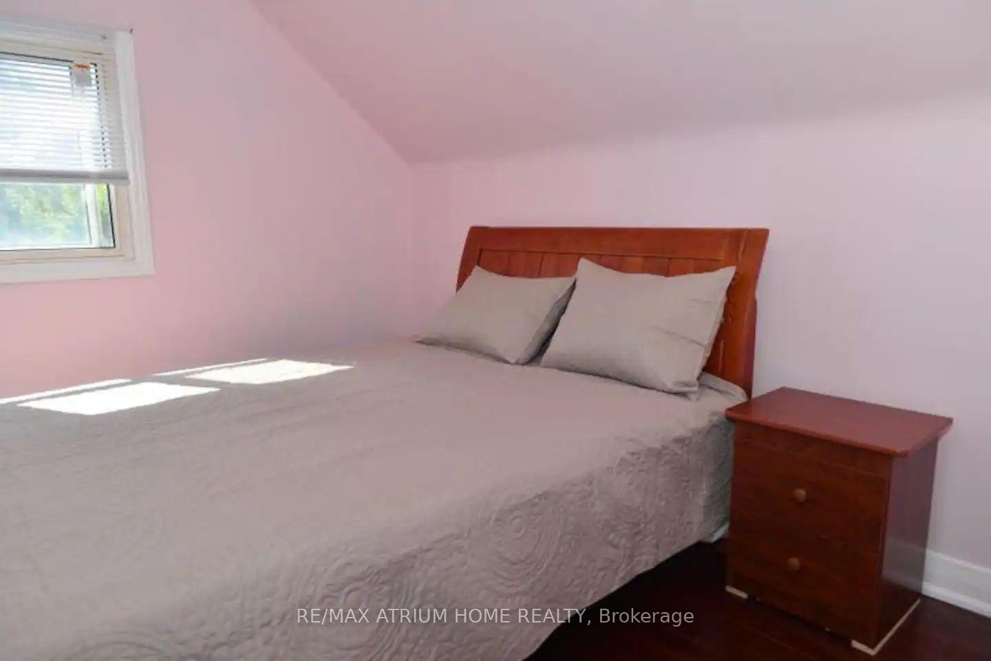 Photo 21 of 1680 Victoria Street W, Whitby, Rural Whitby — HOMEH