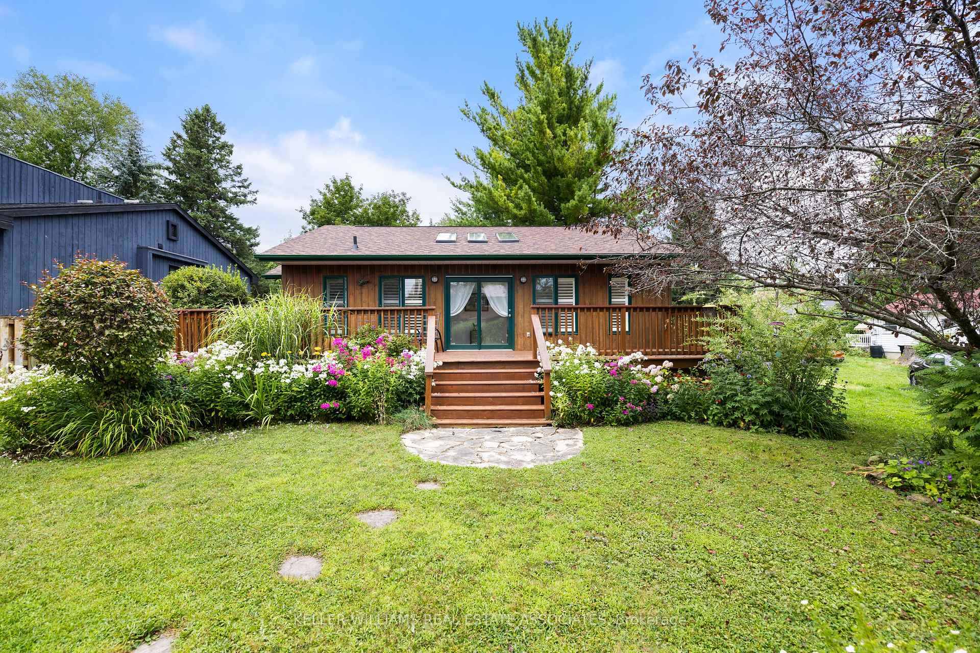 Front of 1073 Fern Road