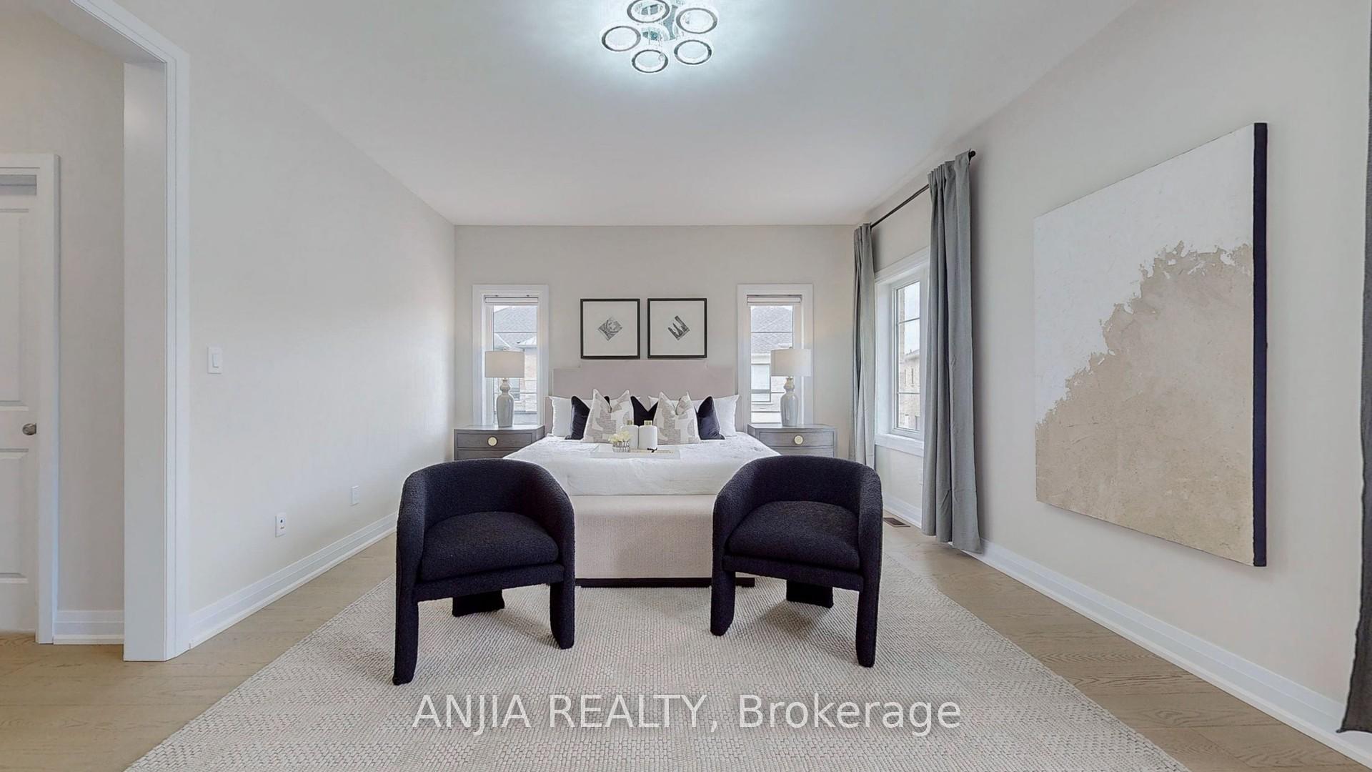 Photo 17 of 129 Pine Hill Crescent, Aurora, Aurora Estates — HOMEH