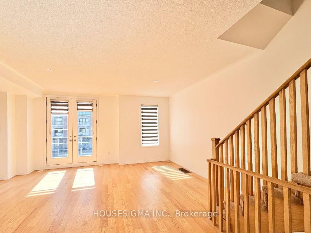 Photo 7 of 40 Clarington Boulevard, Clarington, Bowmanville — HOMEH