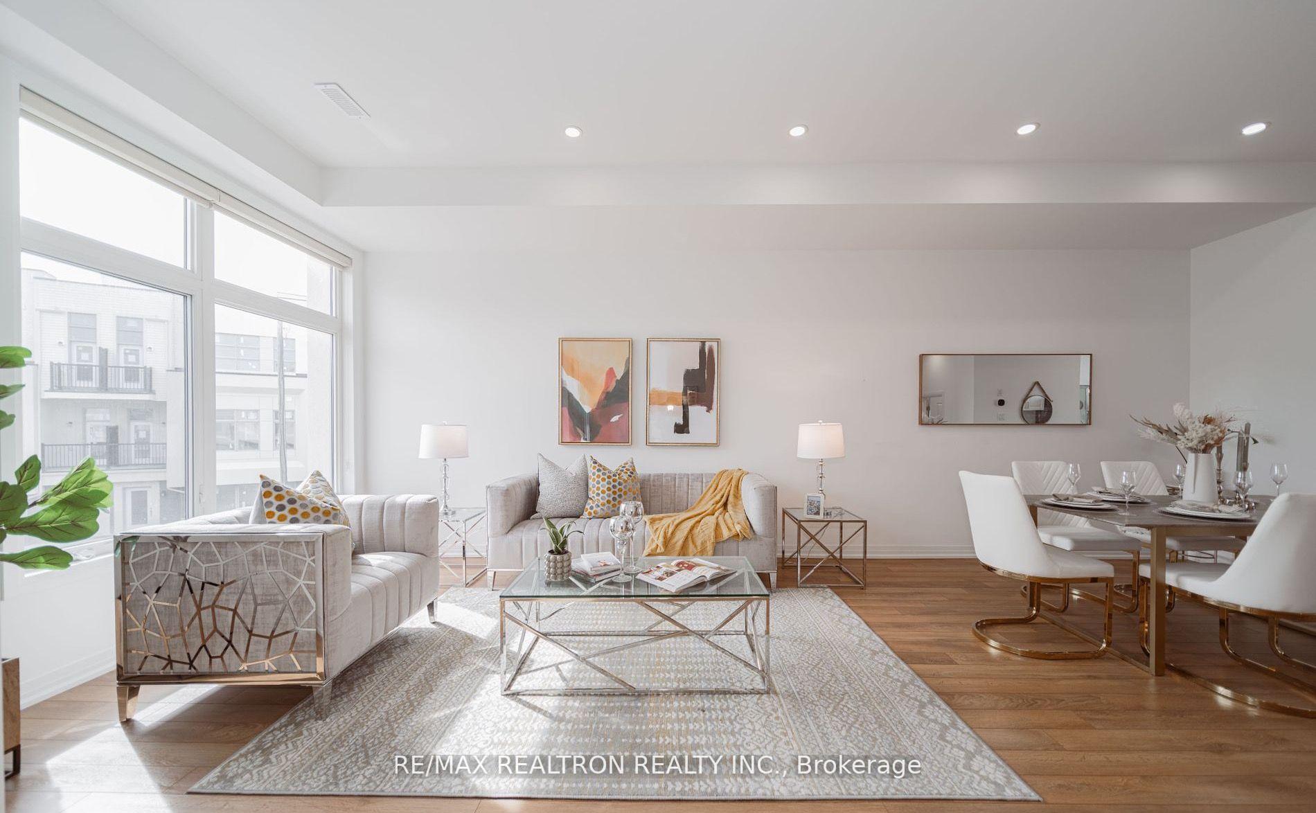 Photo 14 of 58 Alan Francis Lane, Markham, Cachet — HOMEH