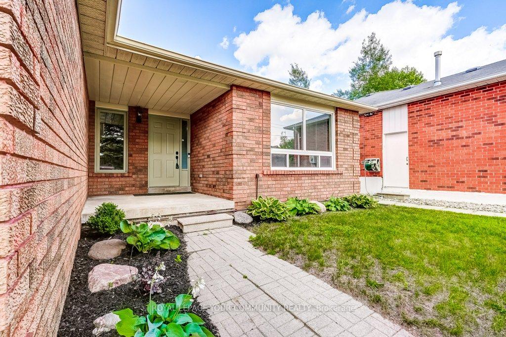 Photo 6 of 193 Ferndale Drive S, Barrie, Ardagh — HOMEH