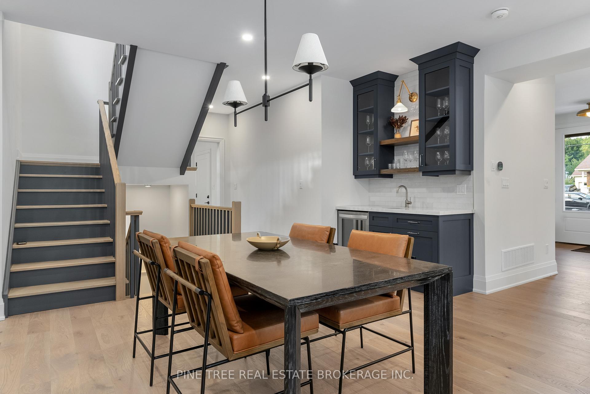 Photo 15 of 271 Codrington Street, Barrie, Codrington — HOMEH