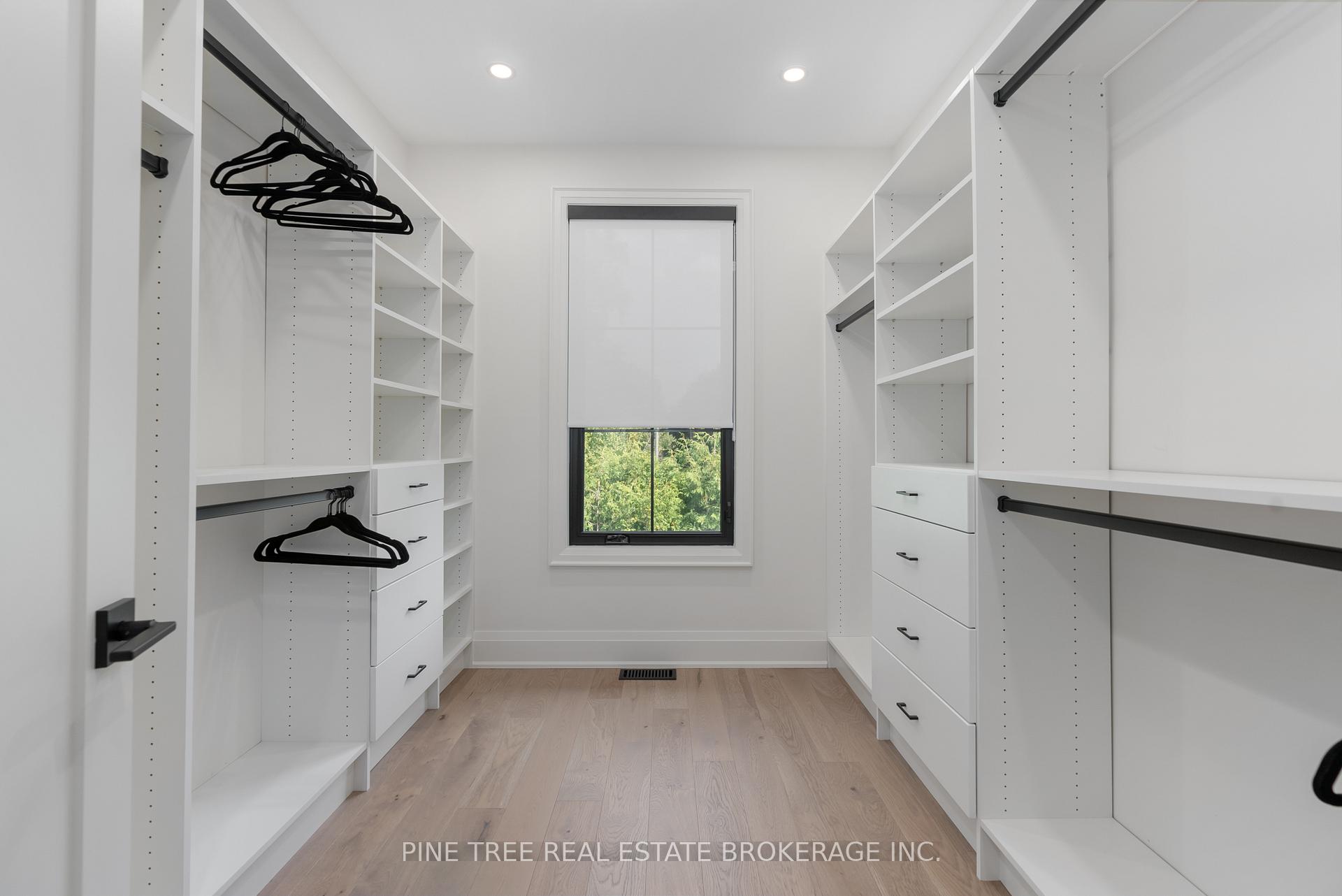 Photo 30 of 271 Codrington Street, Barrie, Codrington — HOMEH