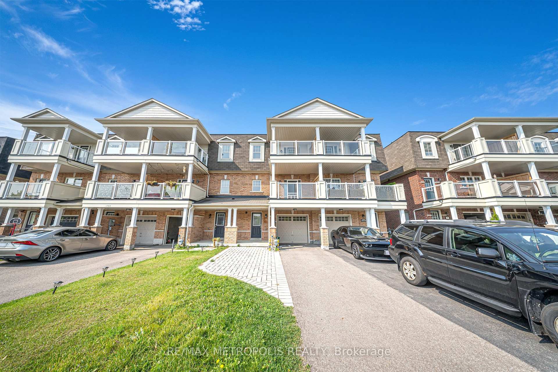 Photo 2 of 1773 Carousel Drive, Pickering, Duffin Heights — HOMEH