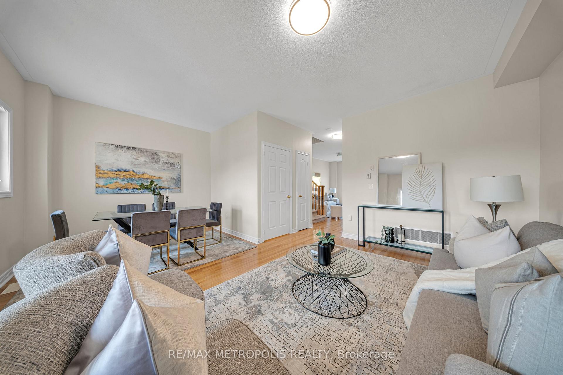 Photo 3 of 1773 Carousel Drive, Pickering, Duffin Heights — HOMEH