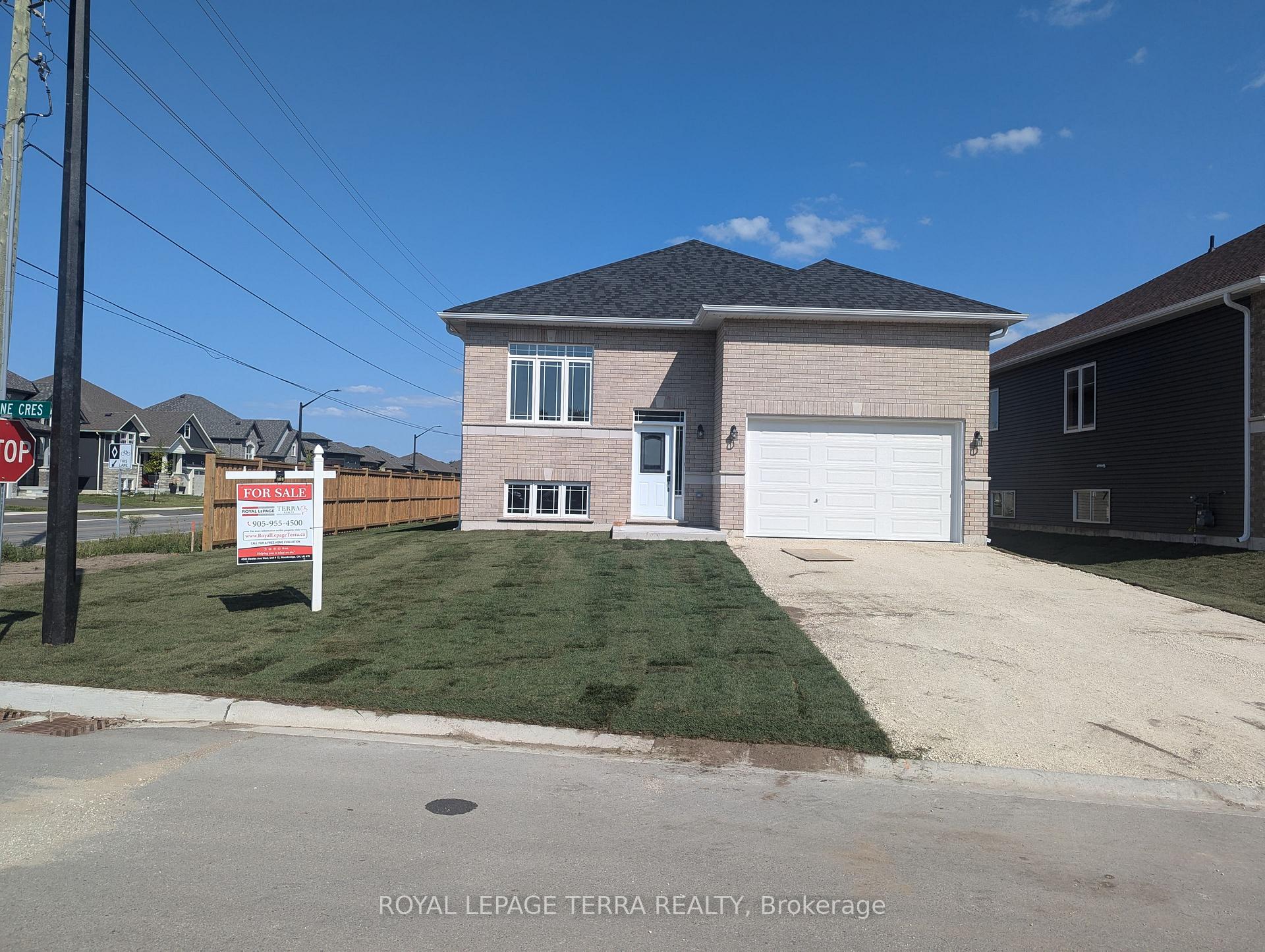 Front of 2 Joanne Crescent N