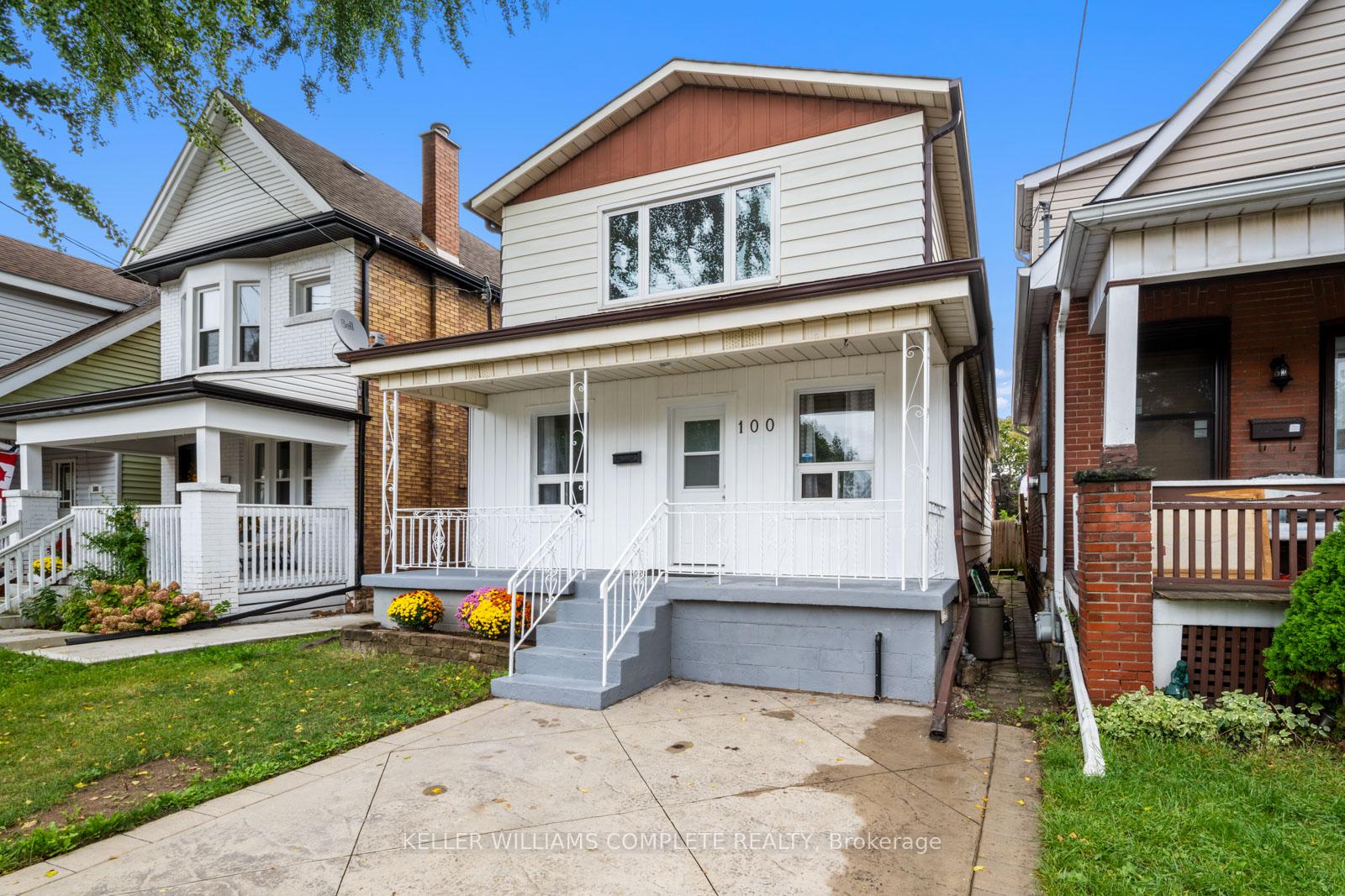 Photo 2 of 100 Park Row Street N, Hamilton, Crown Point — HOMEH