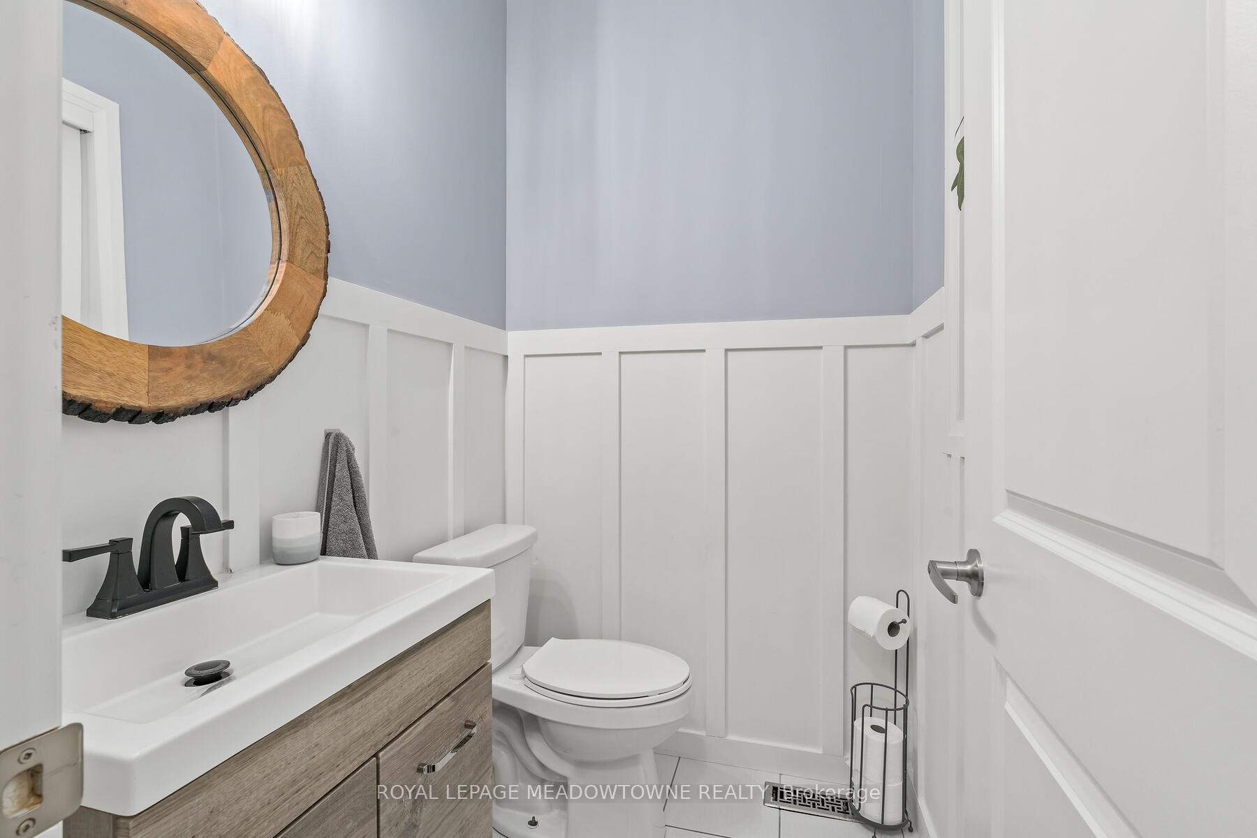 Photo 19 of 29 Donnan Drive, New Tecumseth, Tottenham — HOMEH