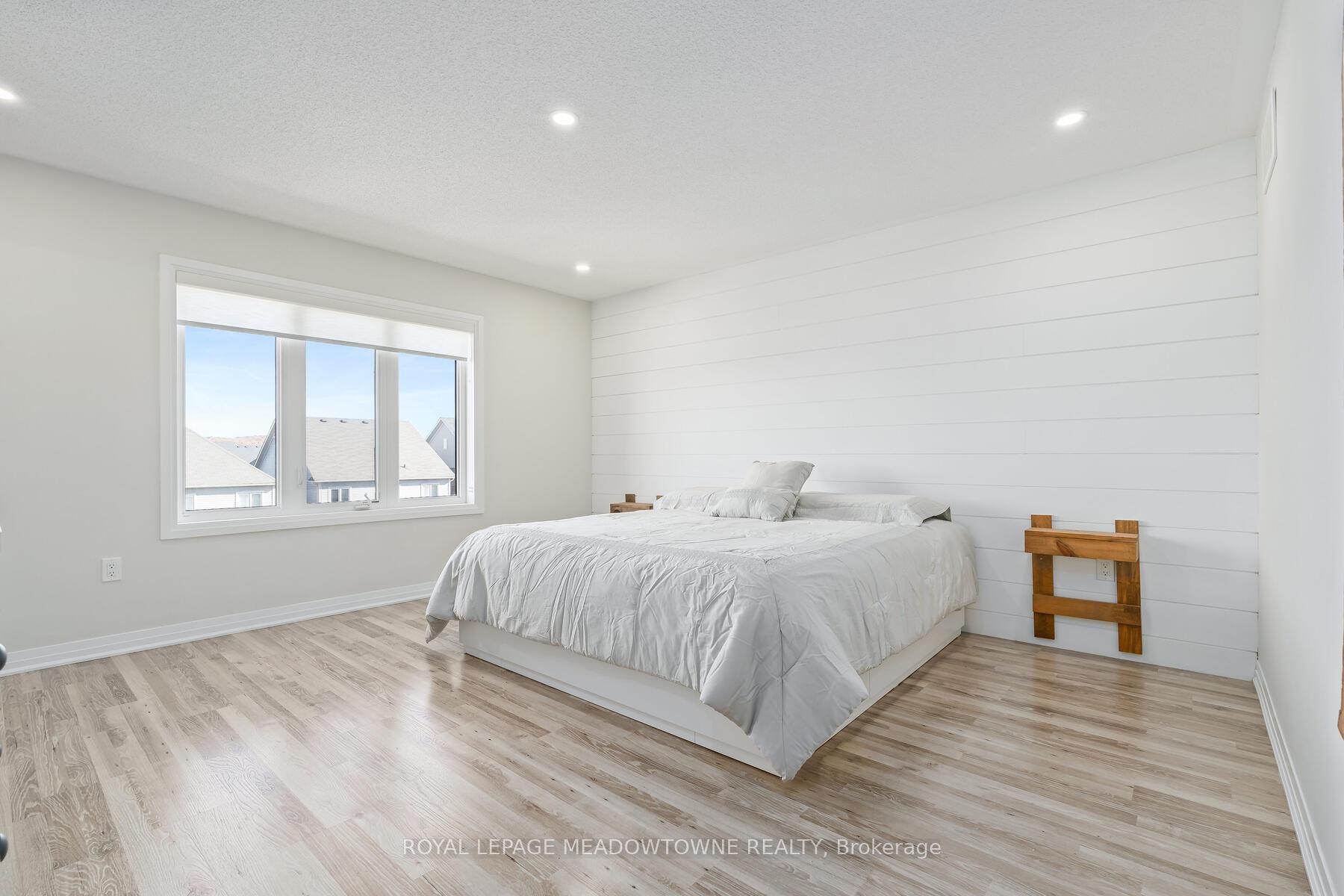 Photo 23 of 29 Donnan Drive, New Tecumseth, Tottenham — HOMEH