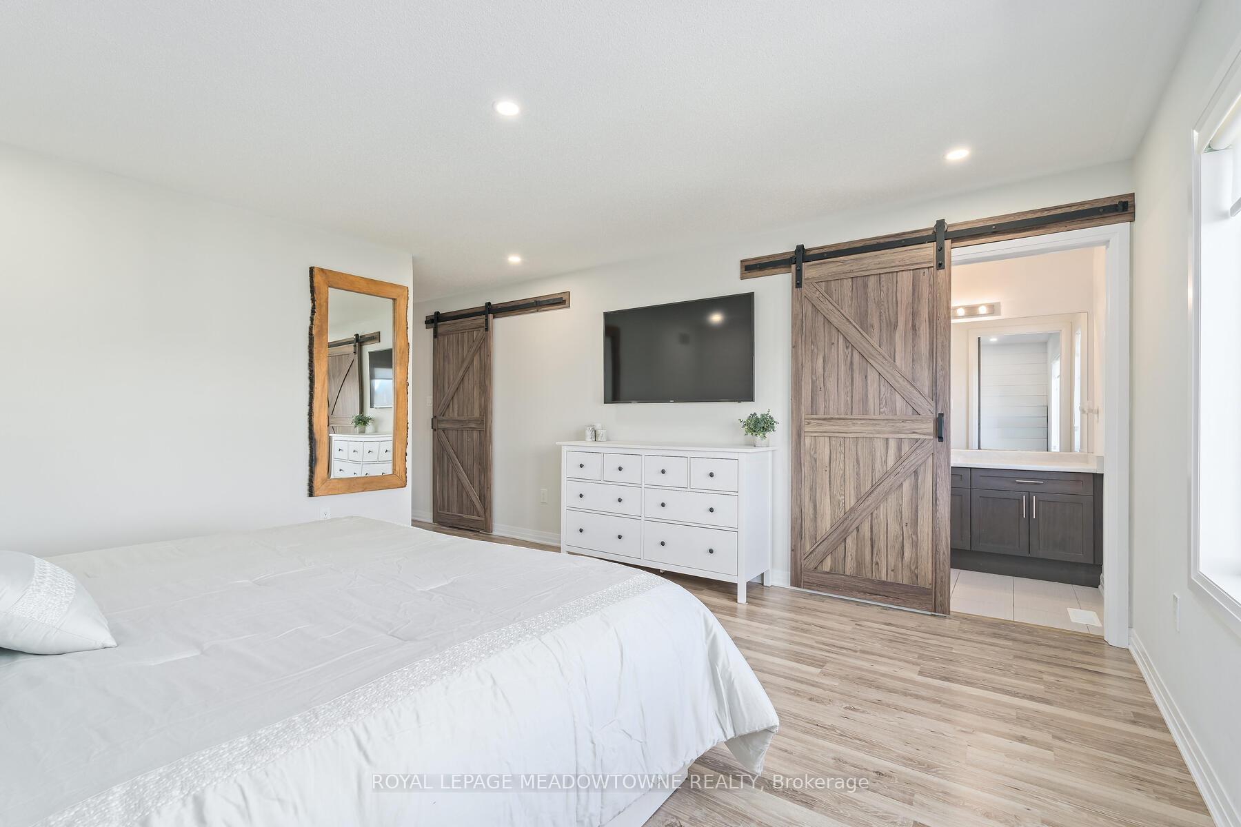 Photo 24 of 29 Donnan Drive, New Tecumseth, Tottenham — HOMEH