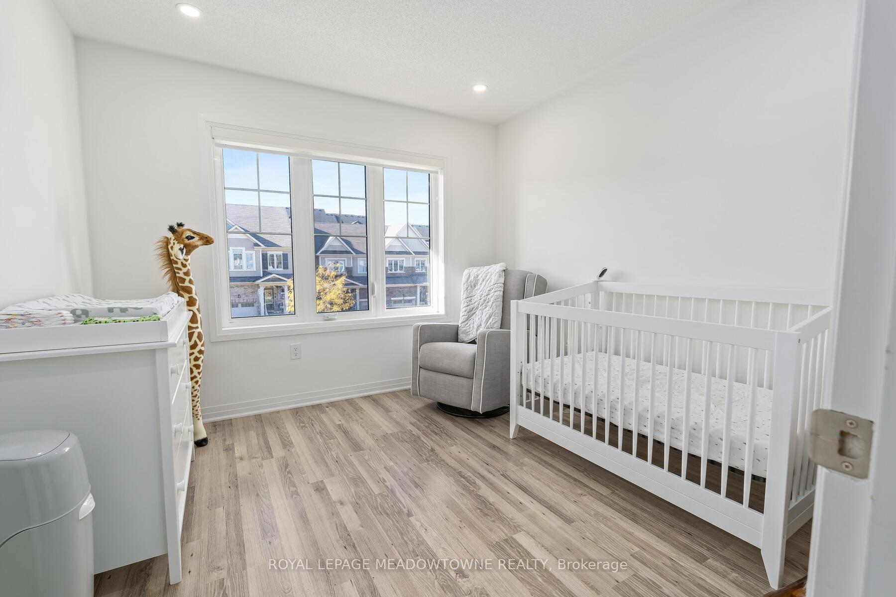 Photo 28 of 29 Donnan Drive, New Tecumseth, Tottenham — HOMEH