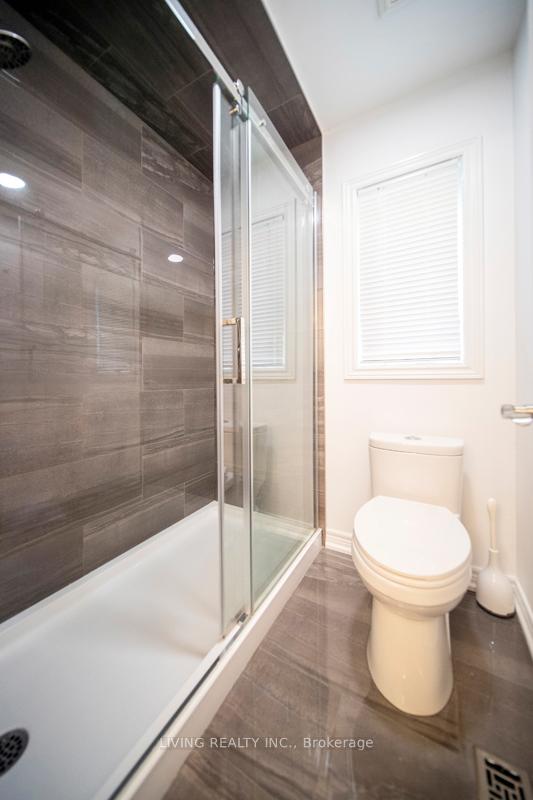 Photo 20 of 21 Haywood Drive, Markham, Victoria Manor-Jennings Gate — HOMEH