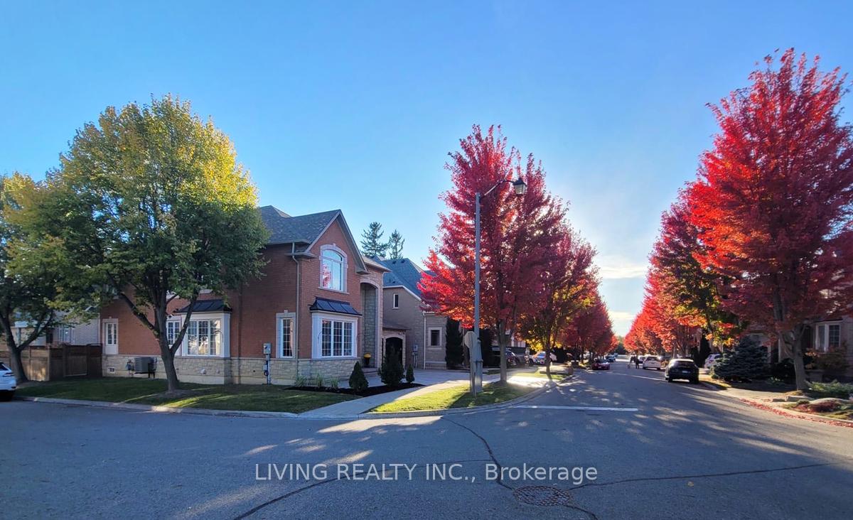 Photo 35 of 21 Haywood Drive, Markham, Victoria Manor-Jennings Gate — HOMEH