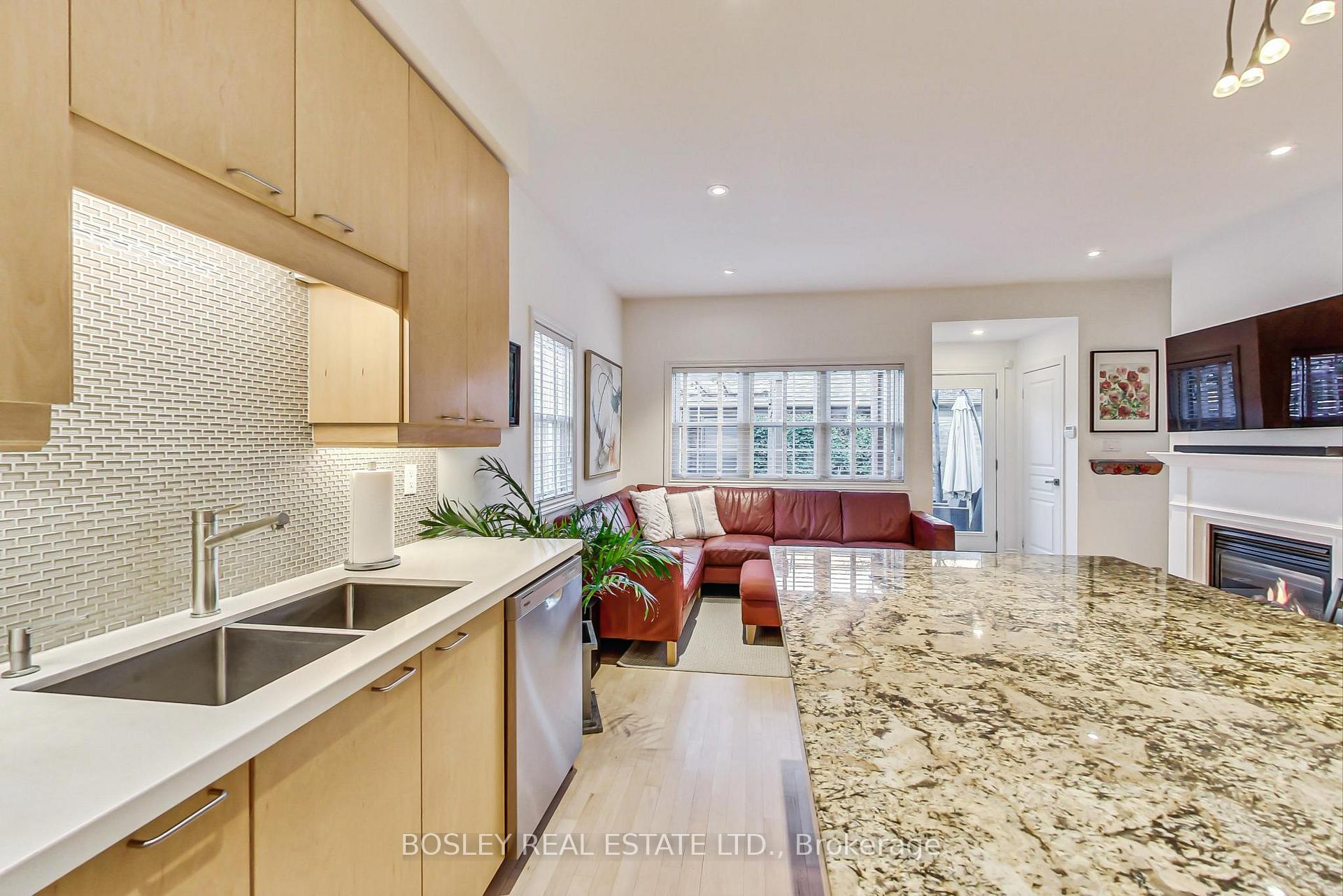 Photo 12 of 113 Winners Circle, Toronto, The Beaches — HOMEH