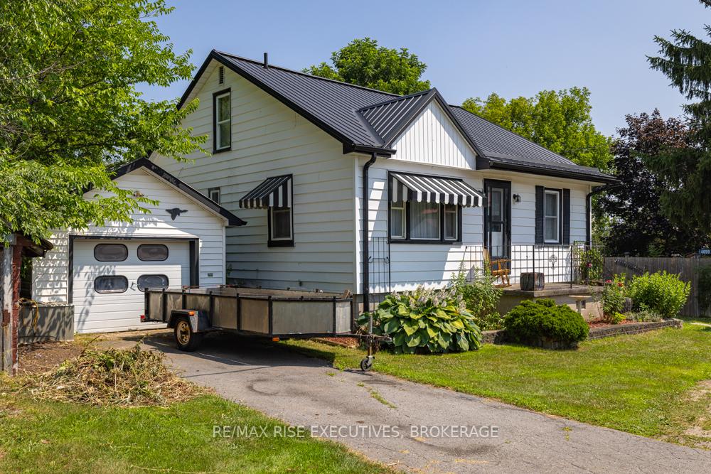 Photo 2 of 4699 Latimer Road, Frontenac, Frontenac South — HOMEH