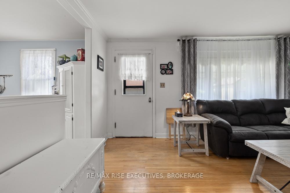 Photo 3 of 4699 Latimer Road, Frontenac, Frontenac South — HOMEH