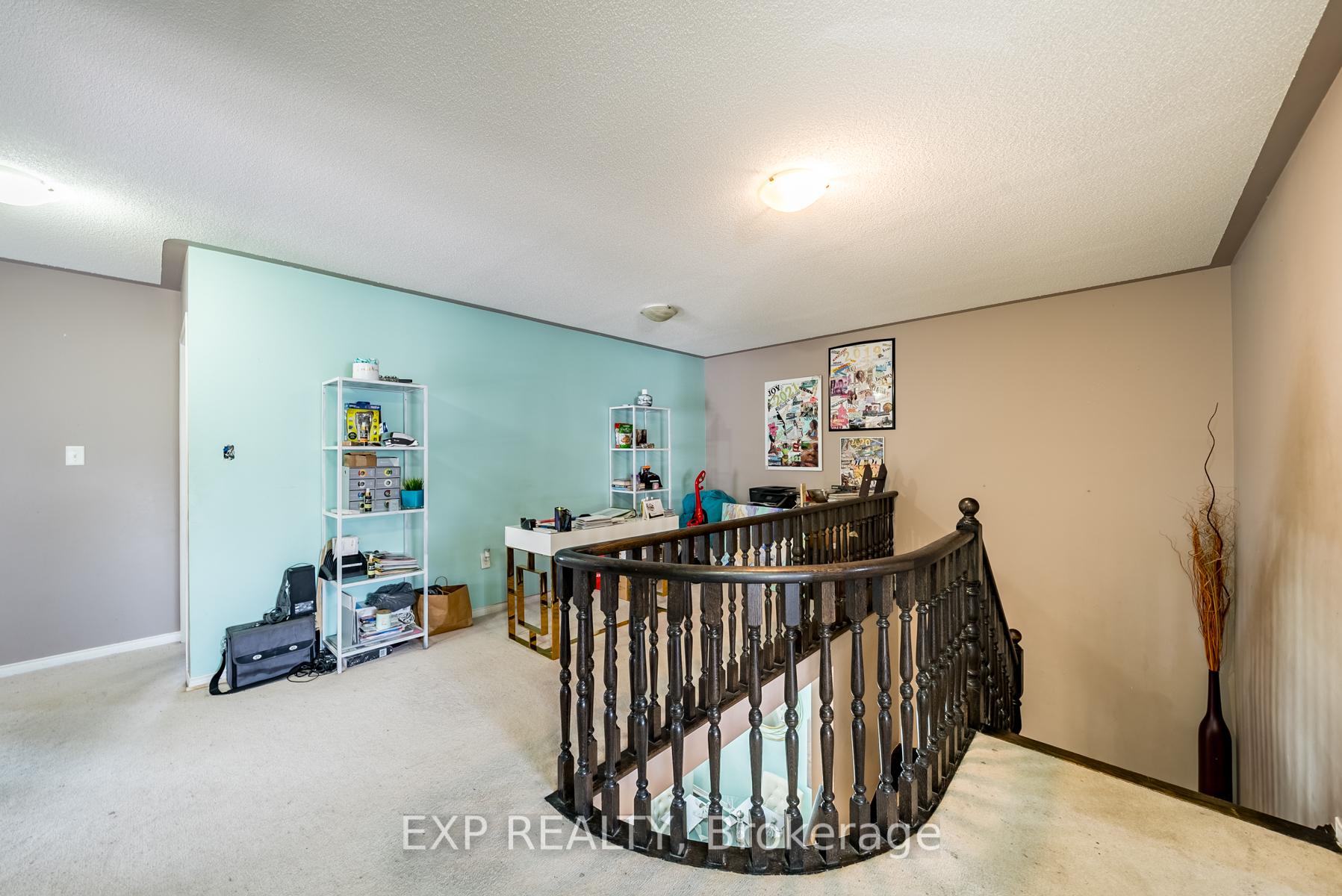 Photo 12 of 14 Decourcy-Ireland Circle, Ajax, Northeast Ajax — HOMEH