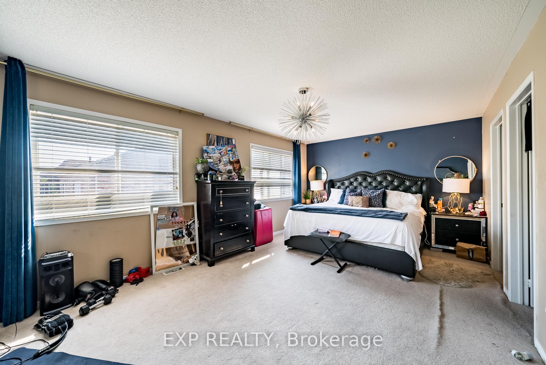 Photo 10 of 14 Decourcy-Ireland Circle, Ajax, Northeast Ajax — HOMEH