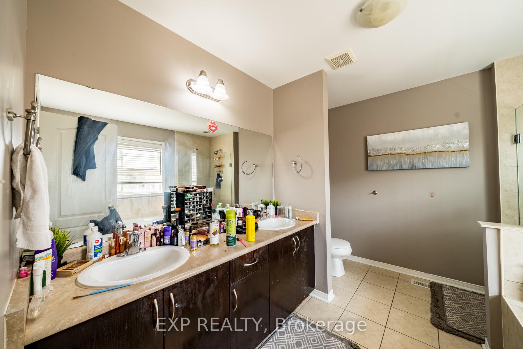 Photo 14 of 14 Decourcy-Ireland Circle, Ajax, Northeast Ajax — HOMEH