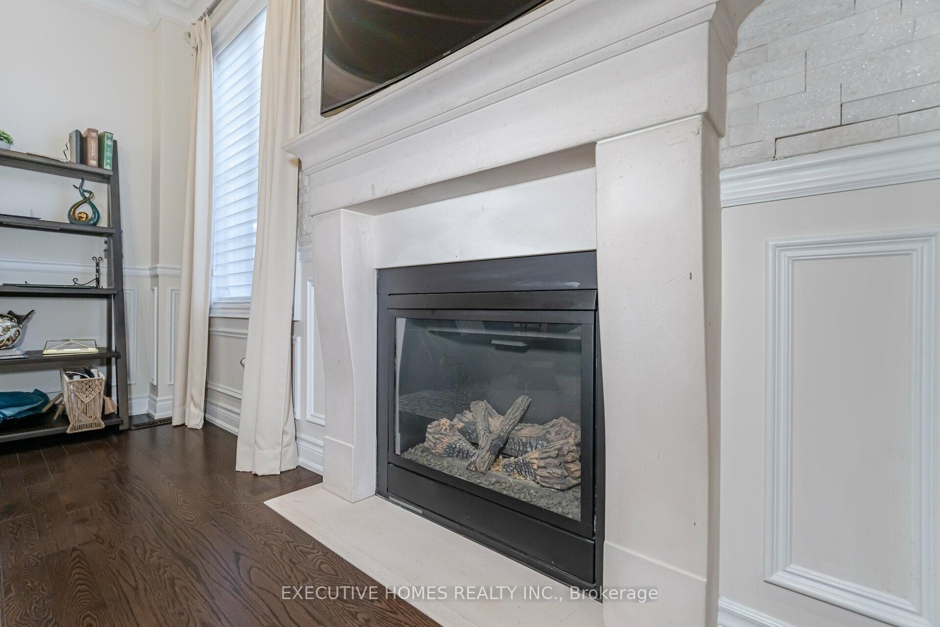 Photo 15 of 239 Timber Creek Boulevard, Vaughan, Kleinburg — HOMEH