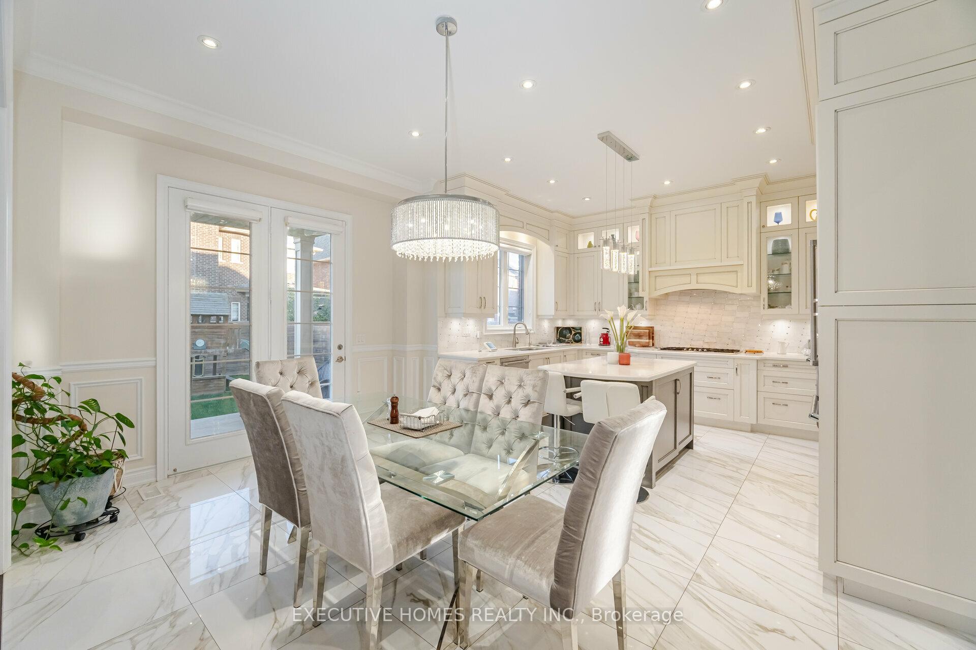 Photo 18 of 239 Timber Creek Boulevard, Vaughan, Kleinburg — HOMEH