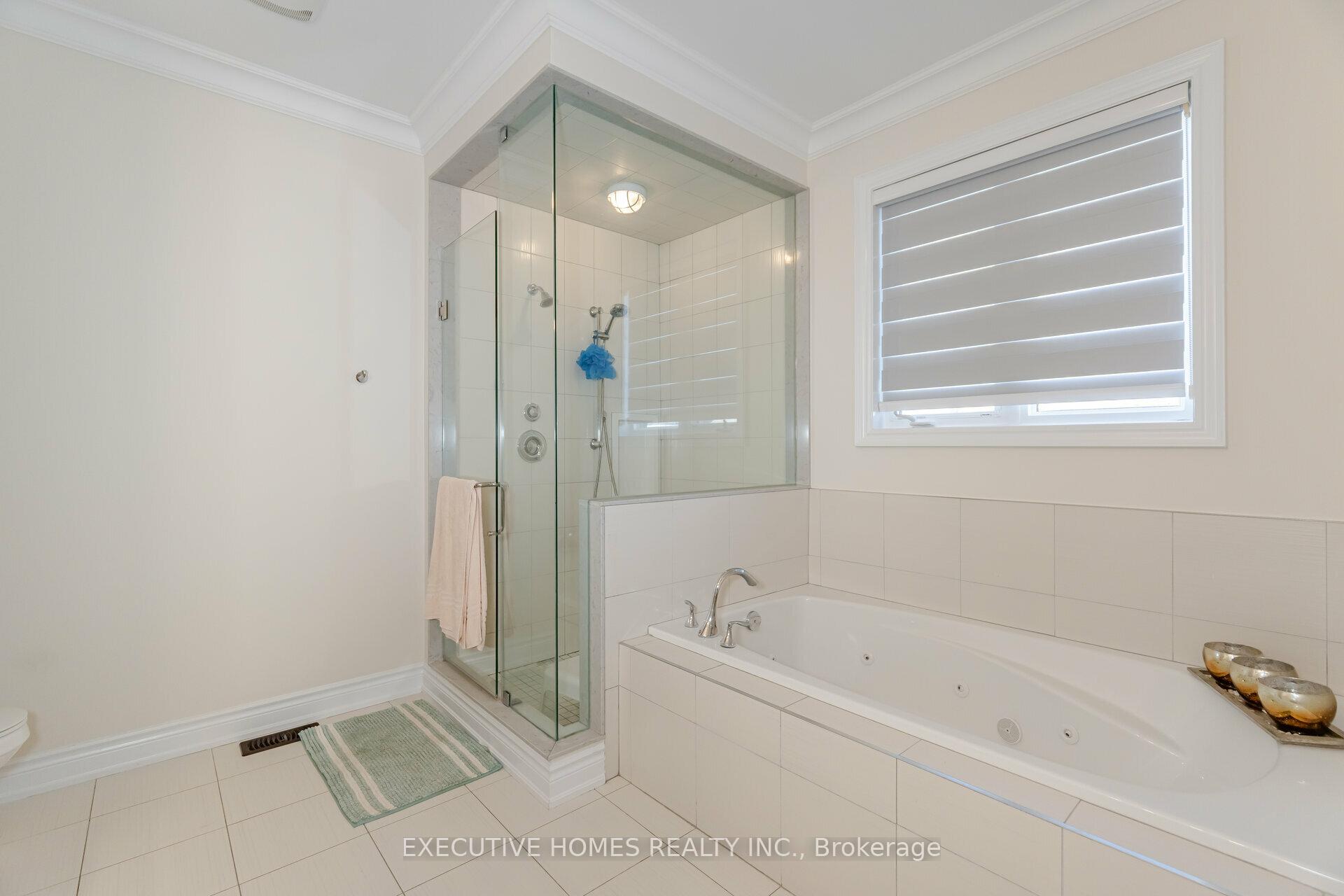 Photo 23 of 239 Timber Creek Boulevard, Vaughan, Kleinburg — HOMEH