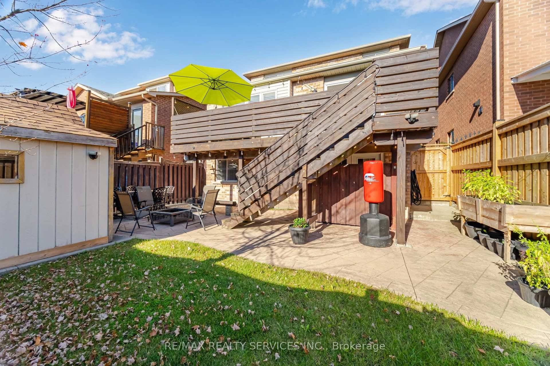 Photo 36 of 19 Gray Park Drive, Caledon, Bolton West — HOMEH