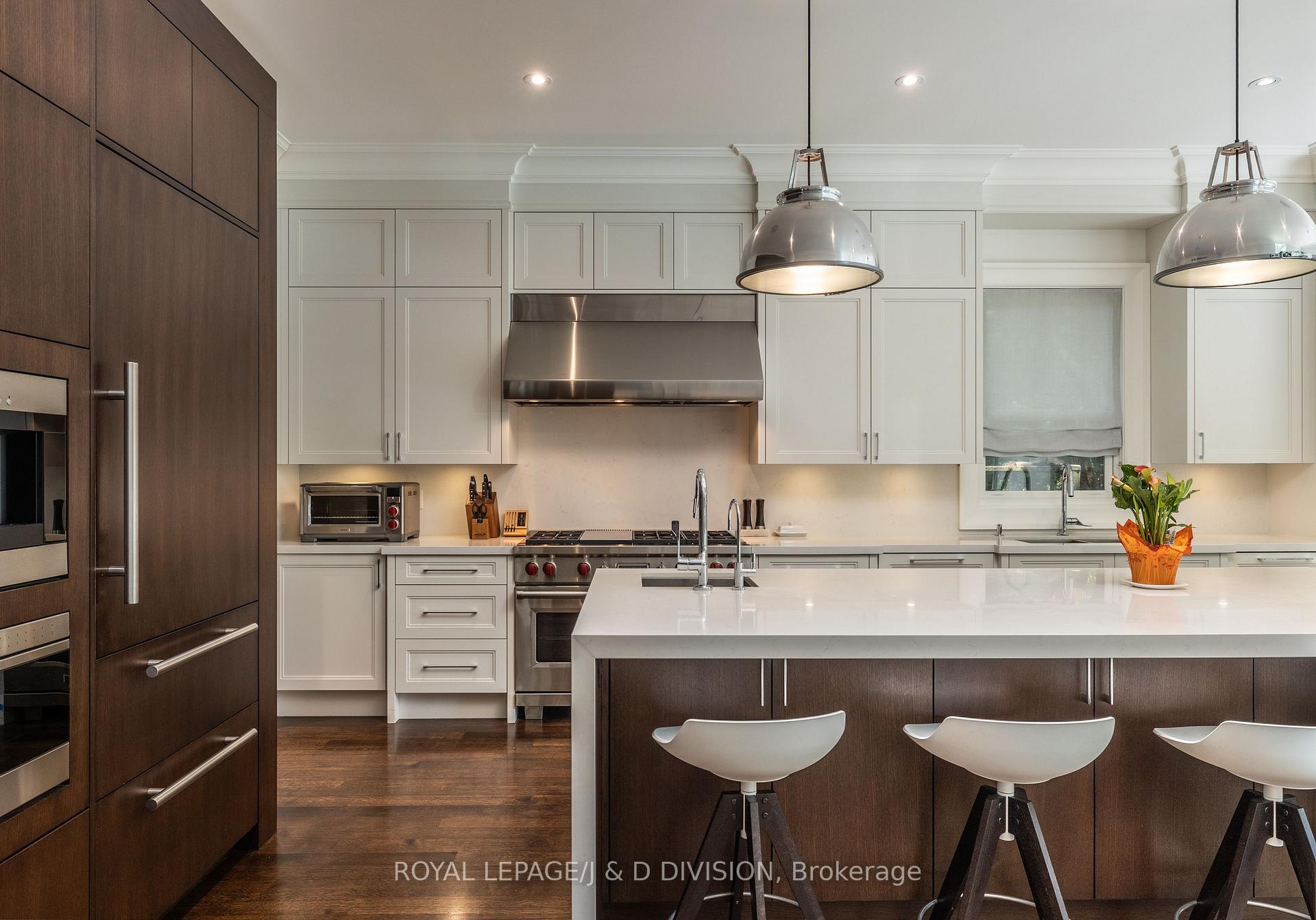 Photo 9 of 161 Alexandra Boulevard, Toronto, Lawrence Park South — HOMEH