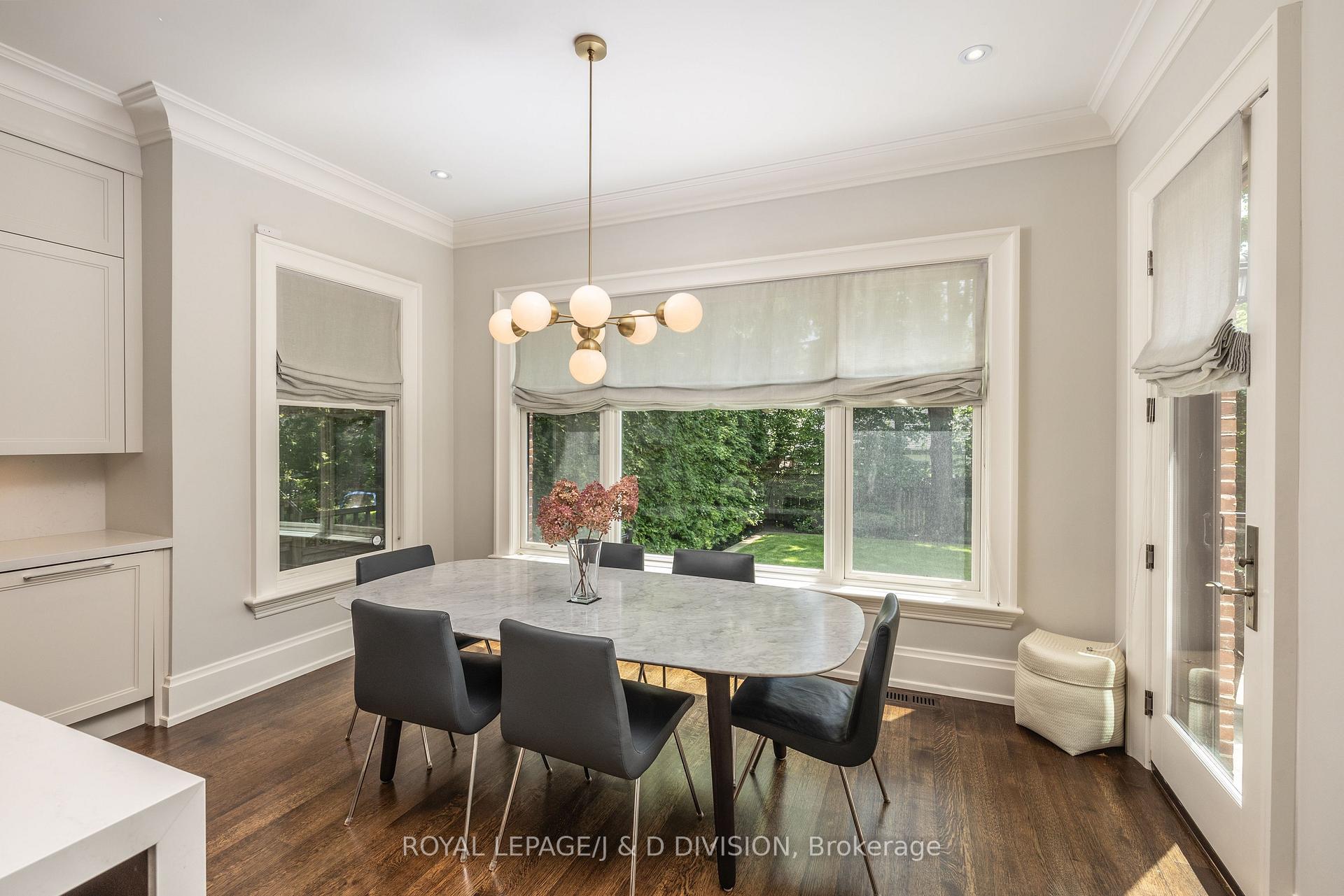 Photo 8 of 161 Alexandra Boulevard, Toronto, Lawrence Park South — HOMEH