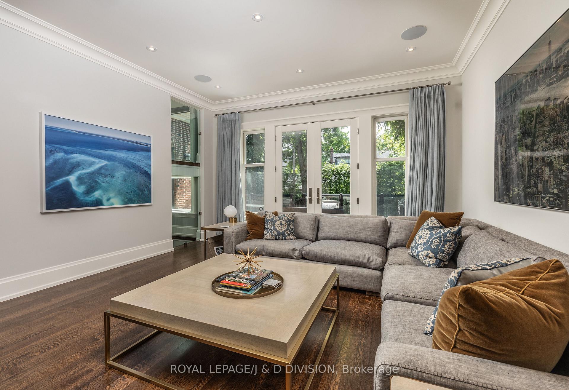 Photo 12 of 161 Alexandra Boulevard, Toronto, Lawrence Park South — HOMEH