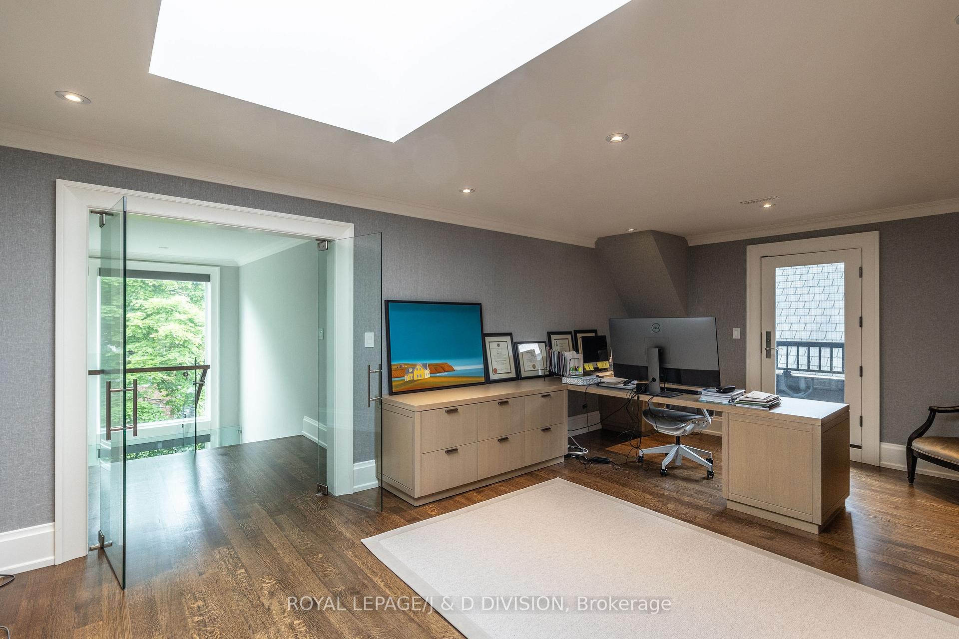 Photo 28 of 161 Alexandra Boulevard, Toronto, Lawrence Park South — HOMEH